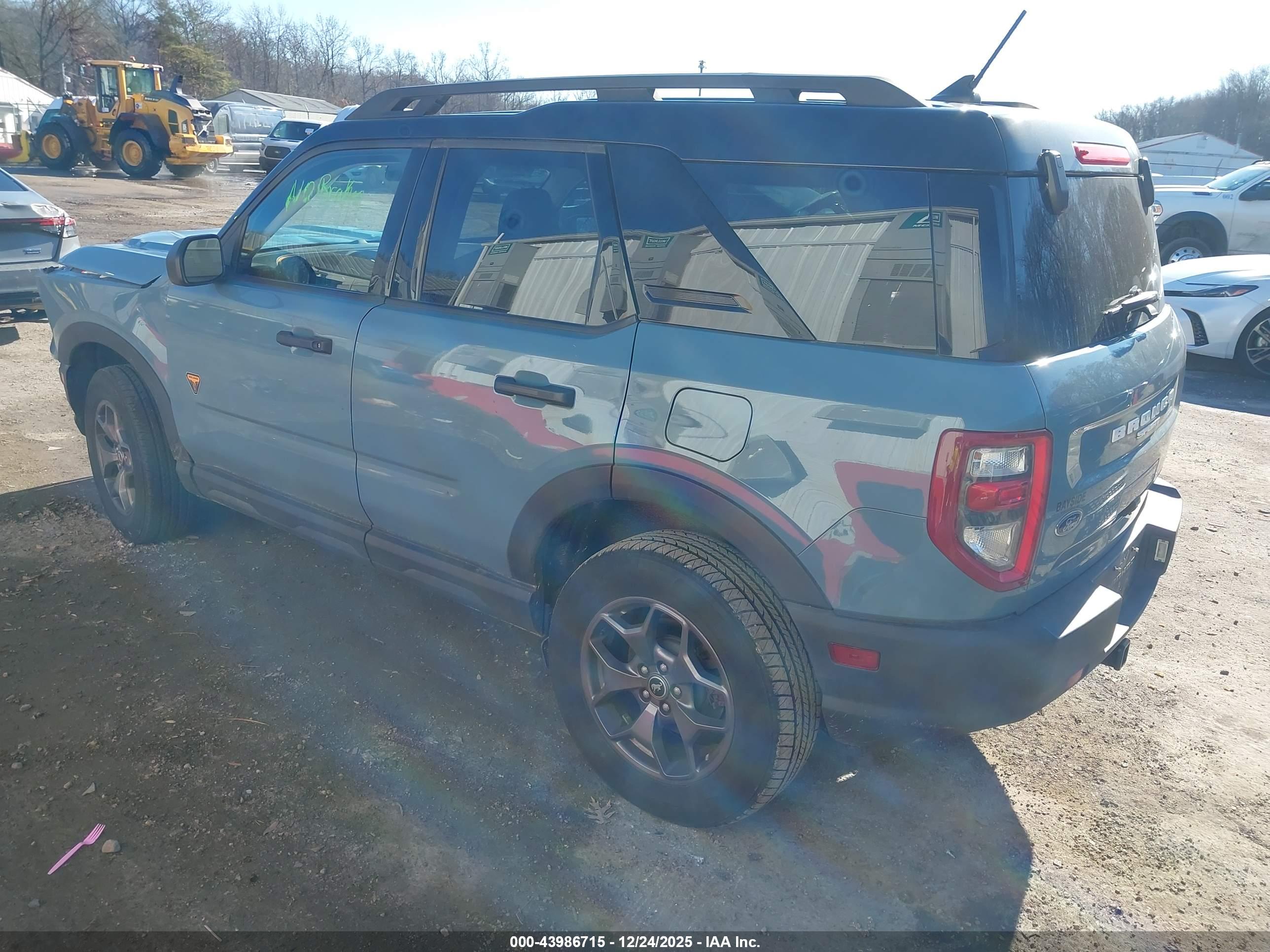 FORD BRONCO image 3