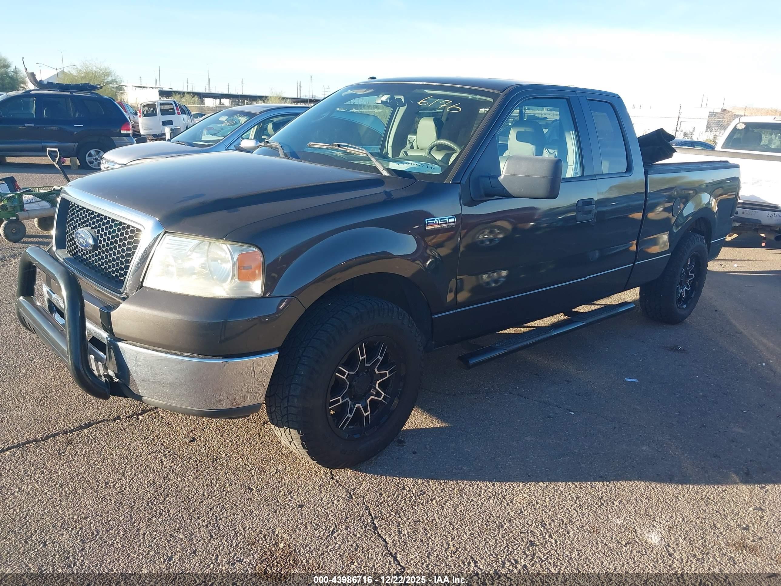 FORD F-150 image 2
