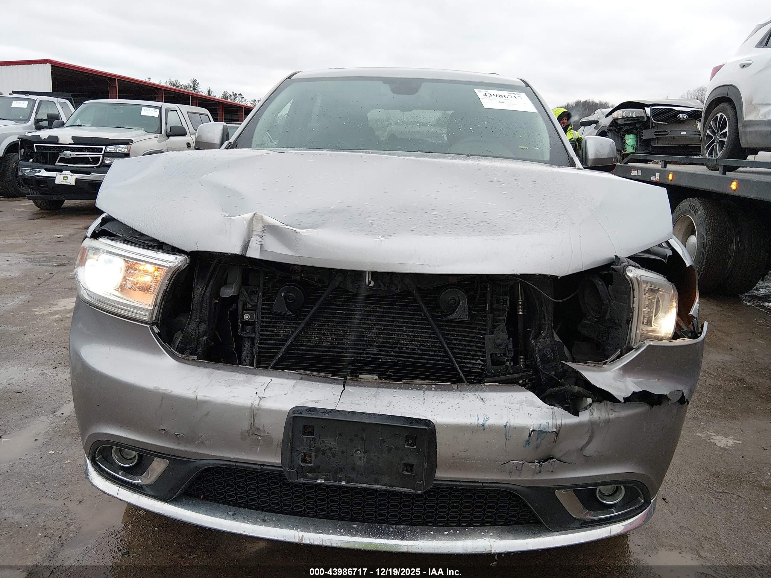 DODGE DURANGO image 6