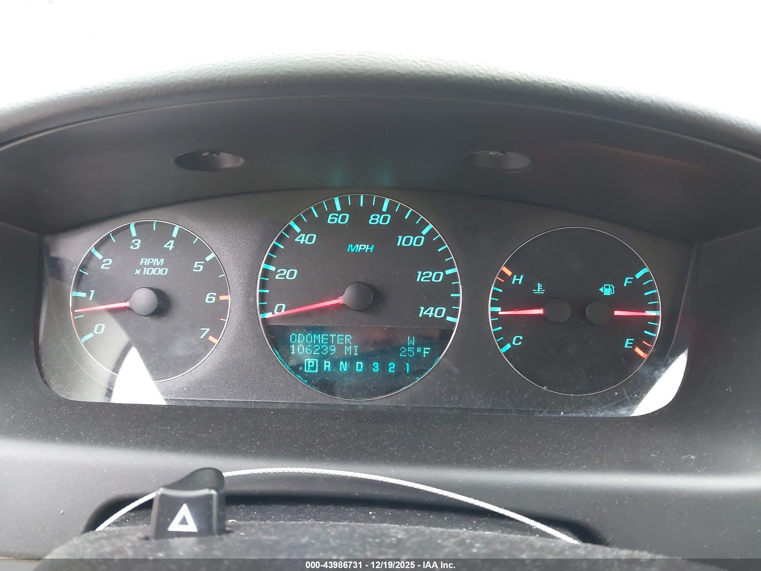 CHEVROLET IMPALA image 7