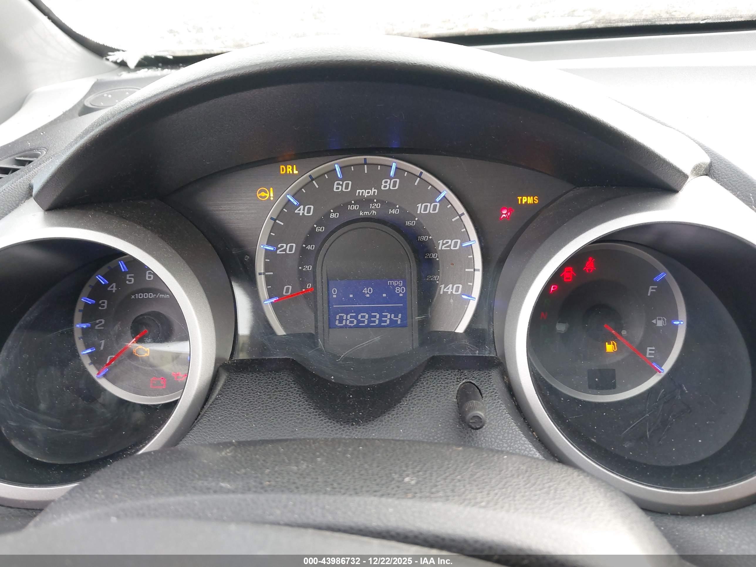 HONDA FIT image 7