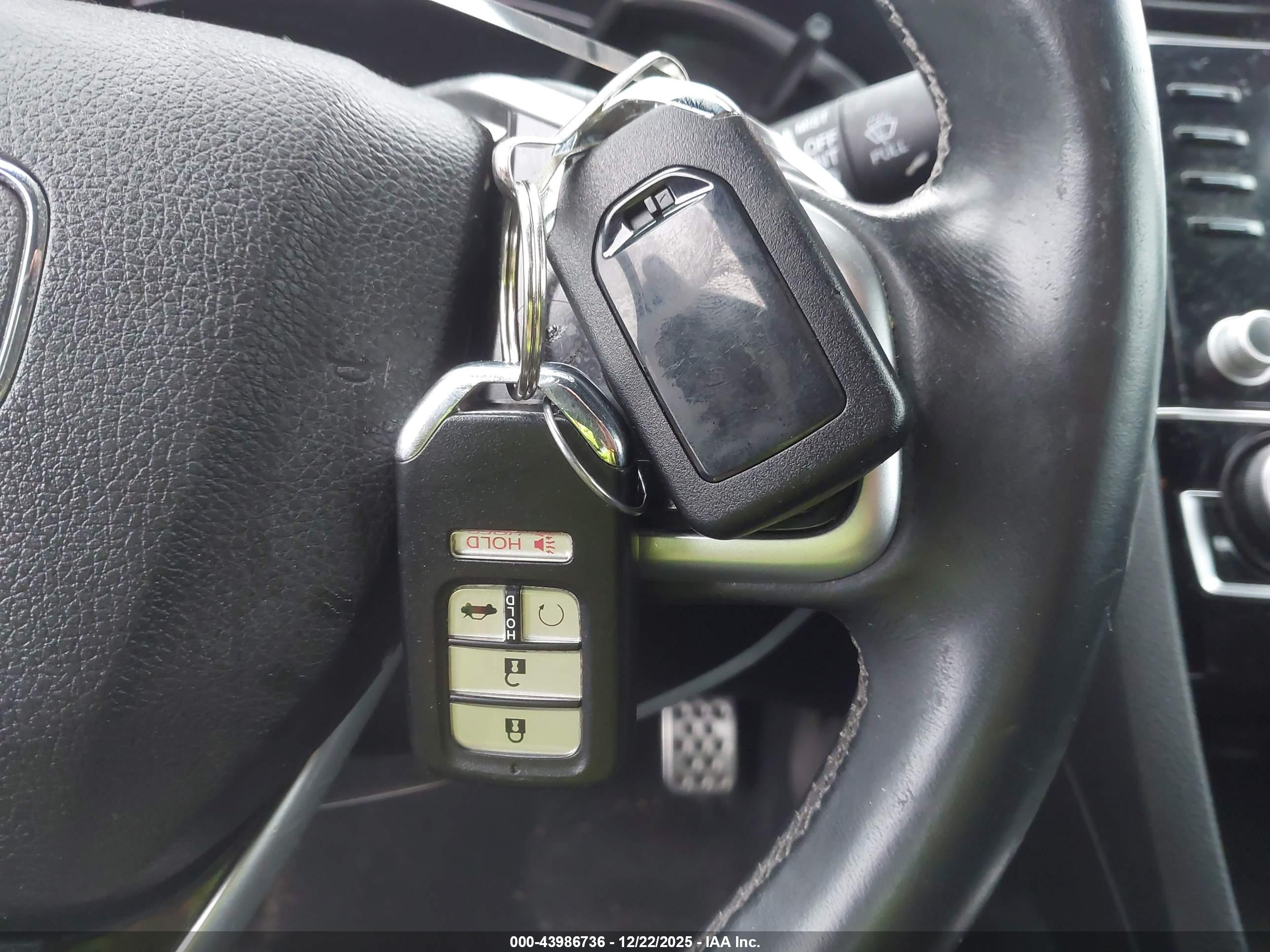 HONDA CIVIC image 11