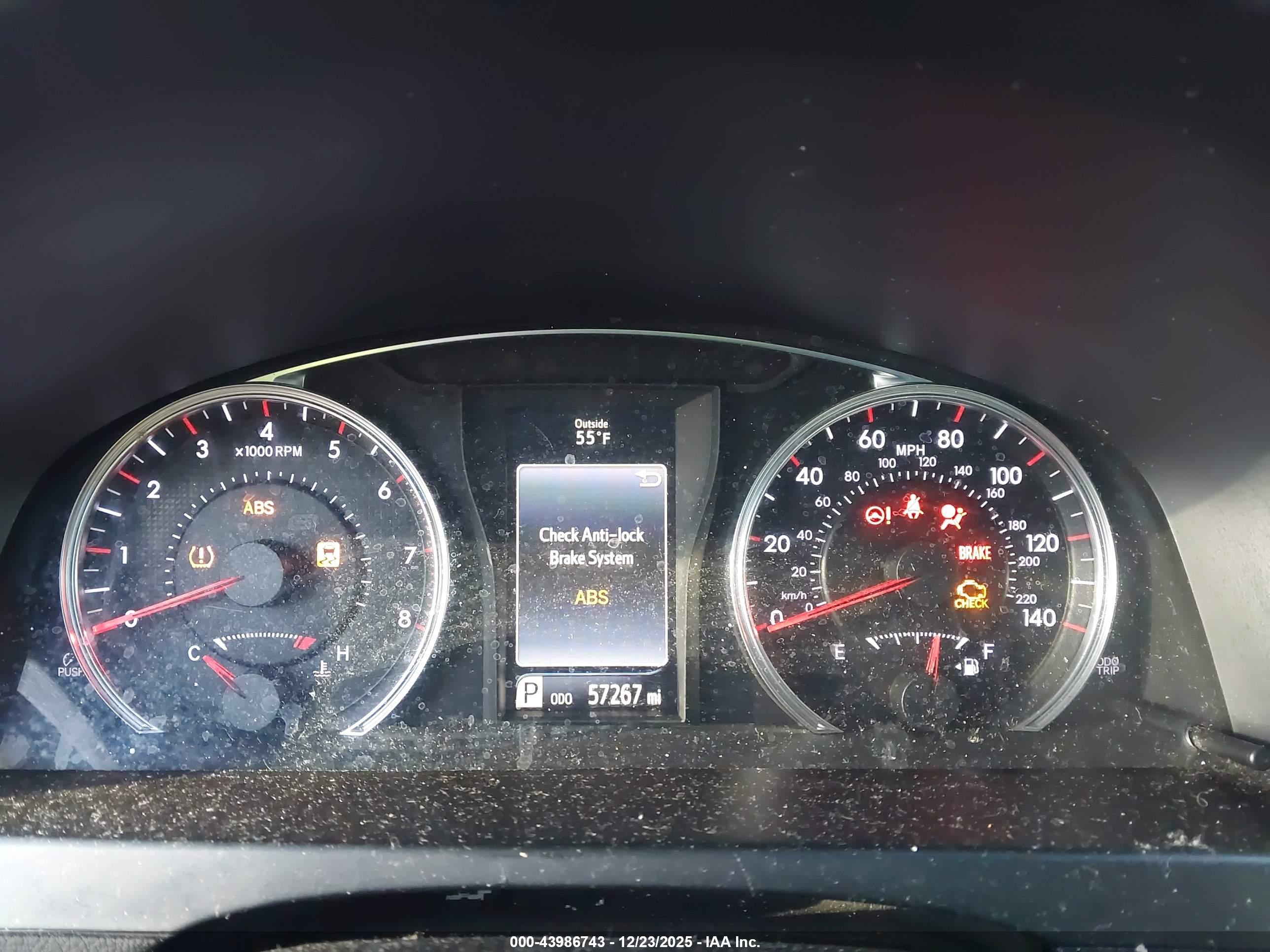 TOYOTA CAMRY image 7