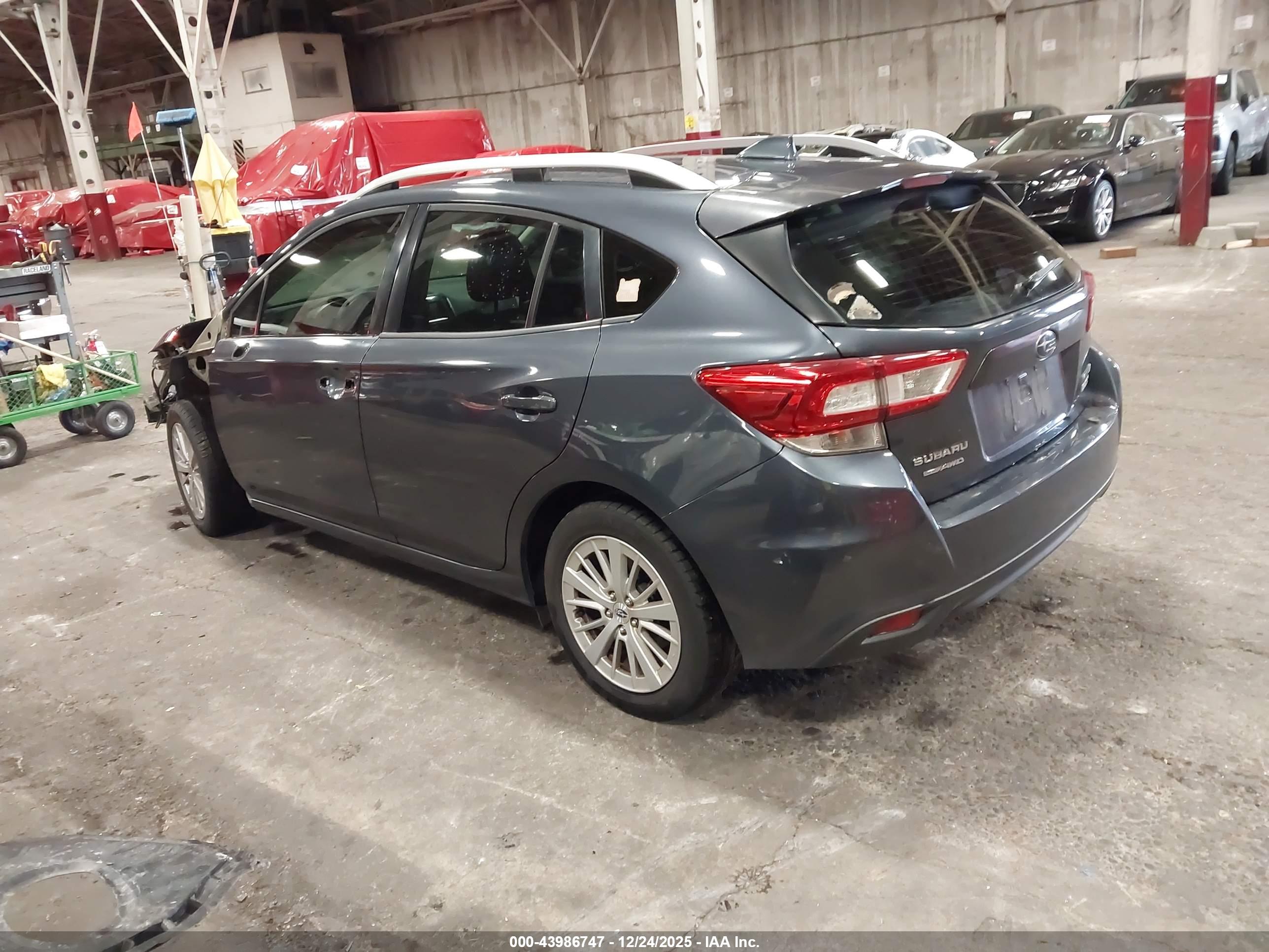 SUBARU IMPREZA image 3