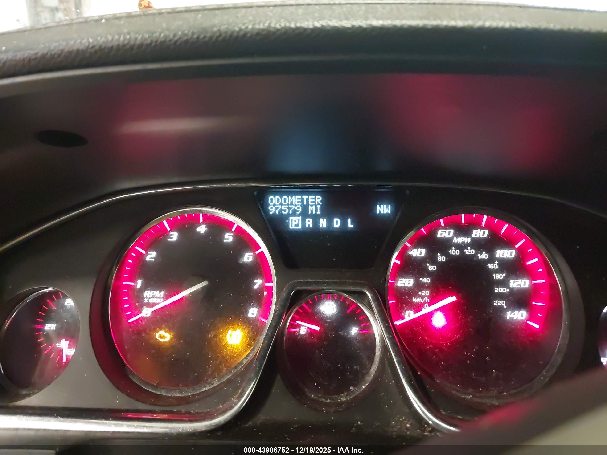 GMC ACADIA image 7