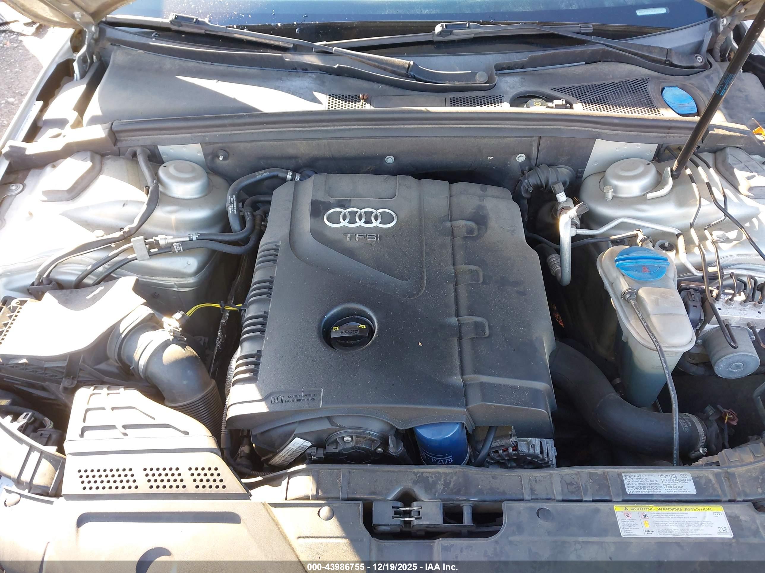 AUDI A4 image 10