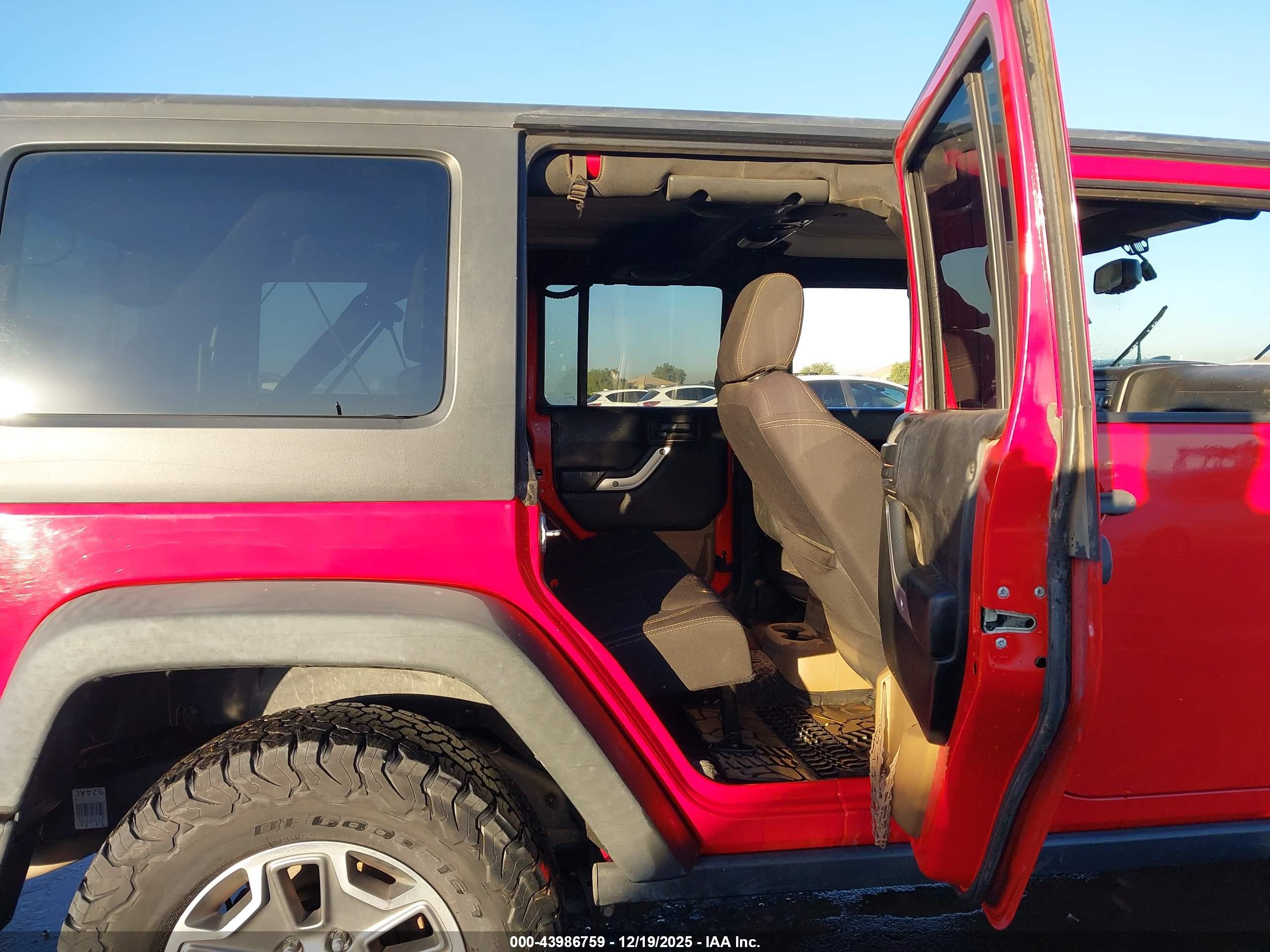 JEEP WRANGLER image 8