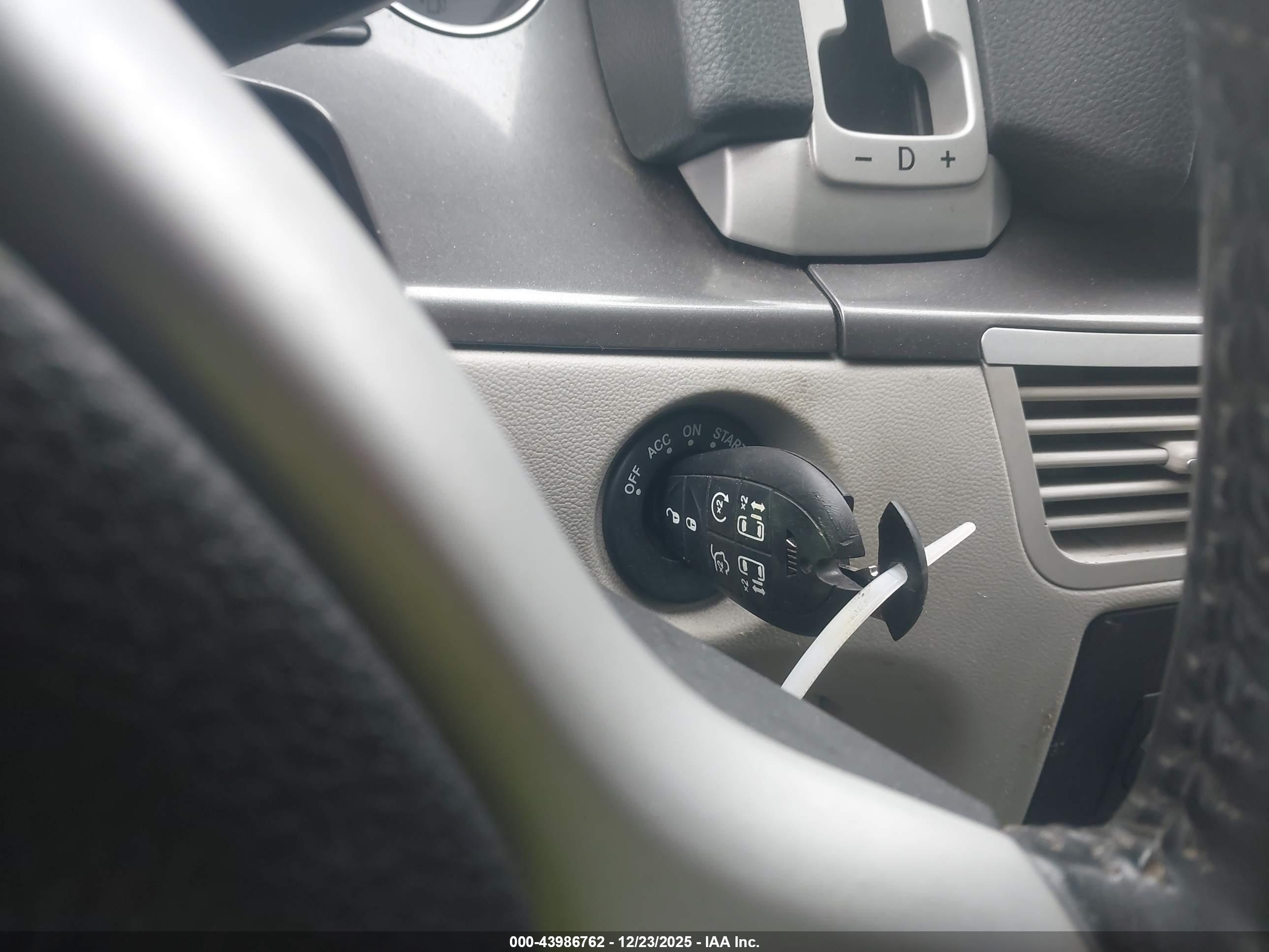 VOLKSWAGEN ROUTAN image 11