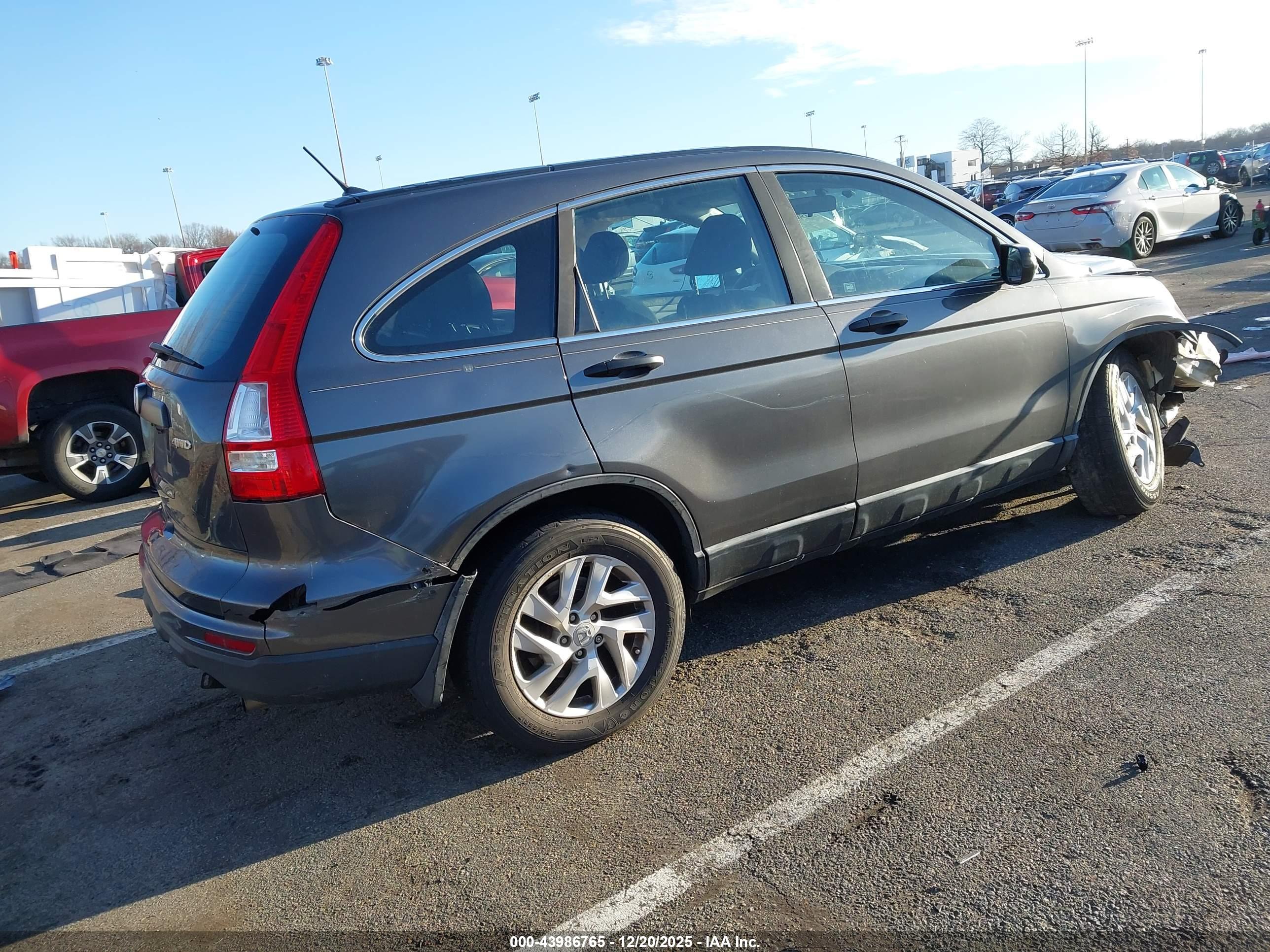HONDA CR-V image 4