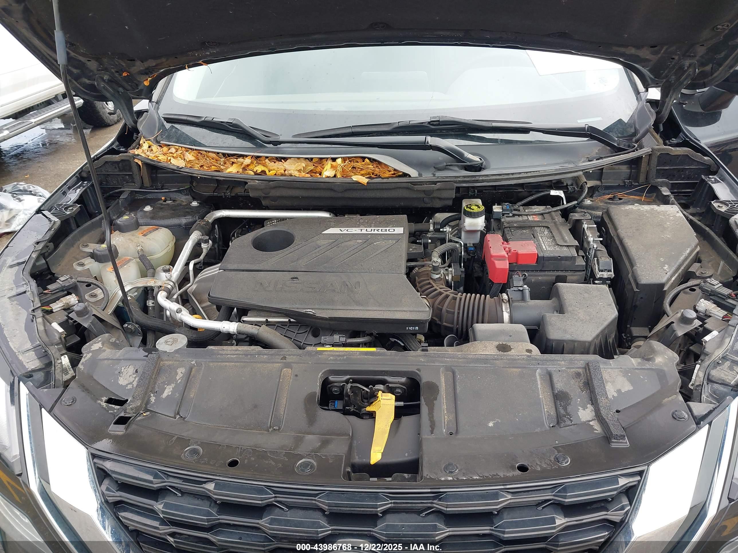 NISSAN ROGUE image 10