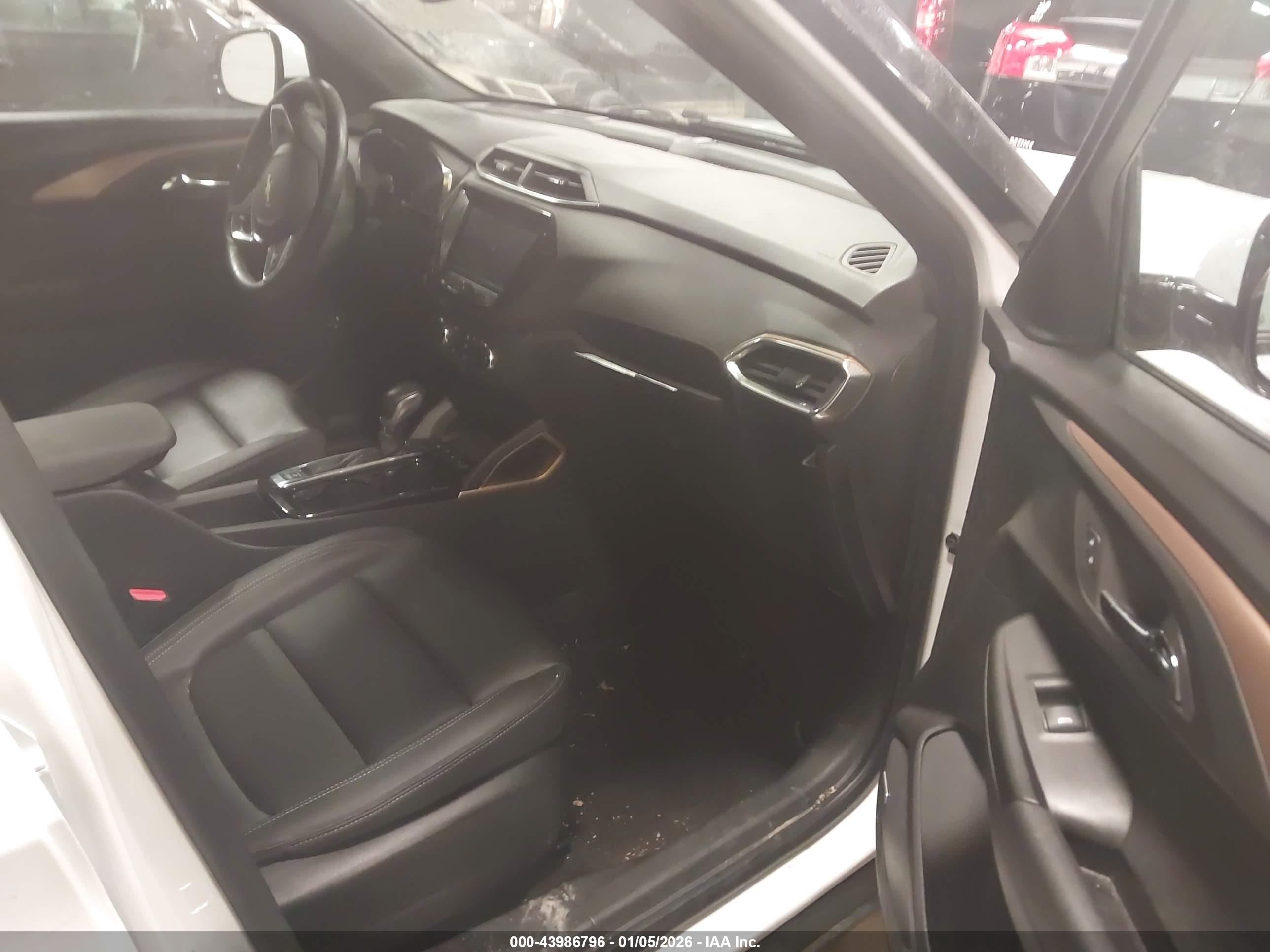 CHEVROLET TRAILBLAZER image 5