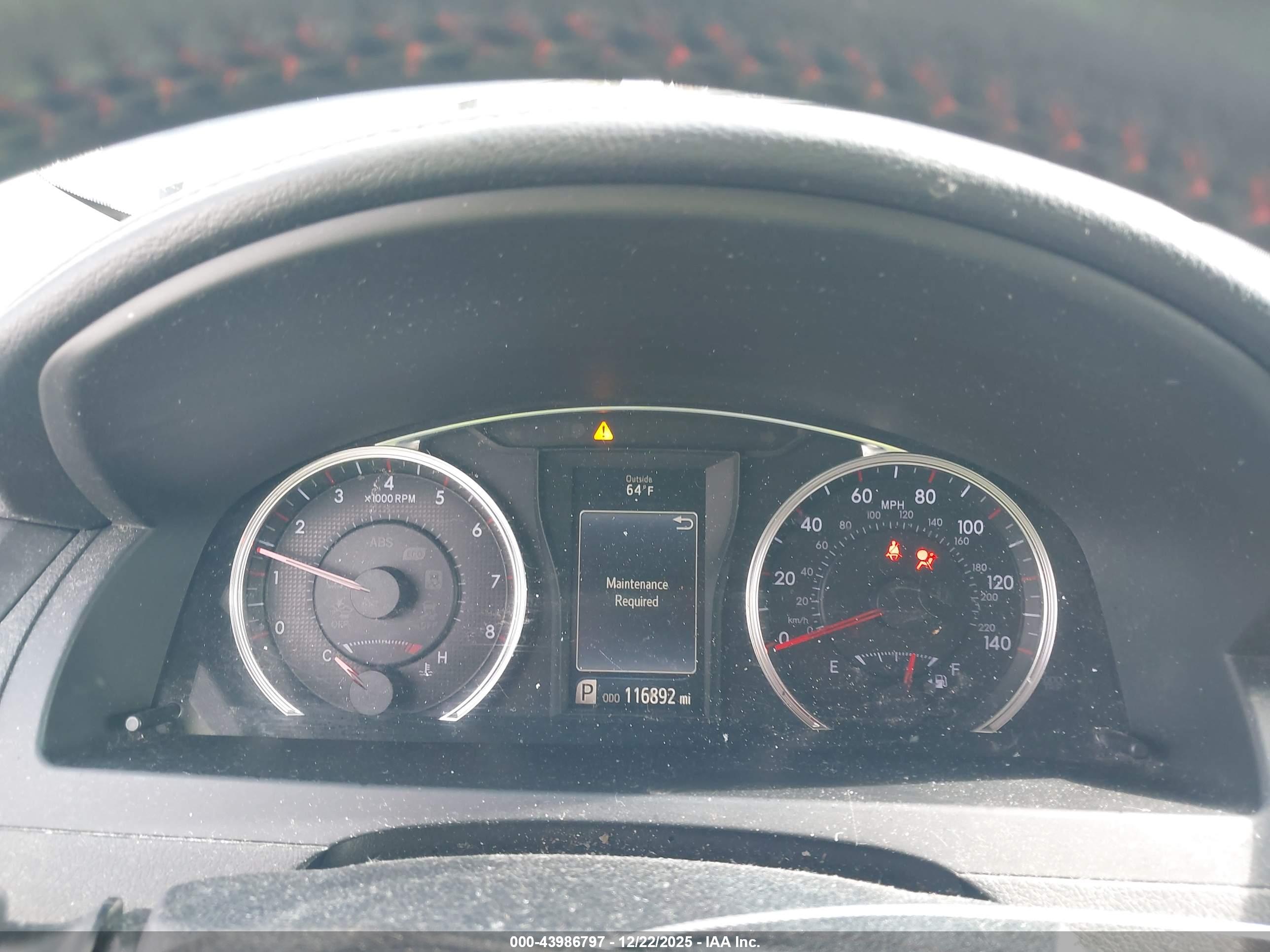 TOYOTA CAMRY image 7