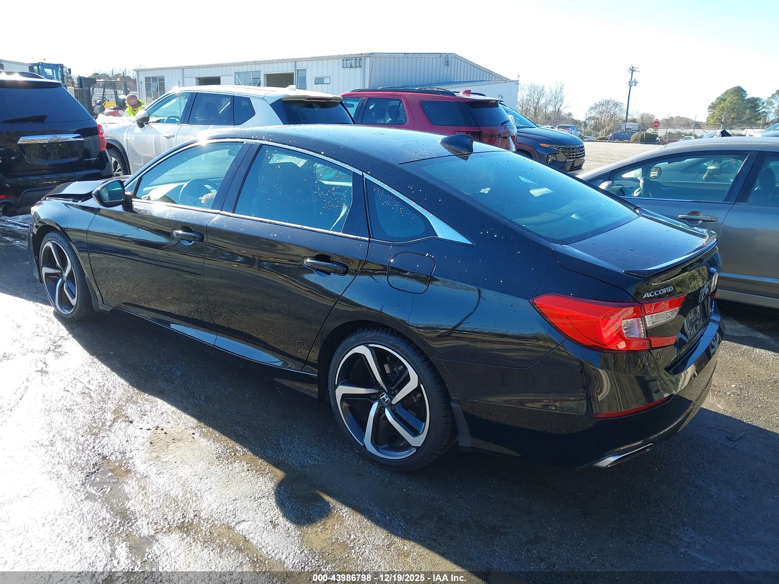 HONDA ACCORD image 3