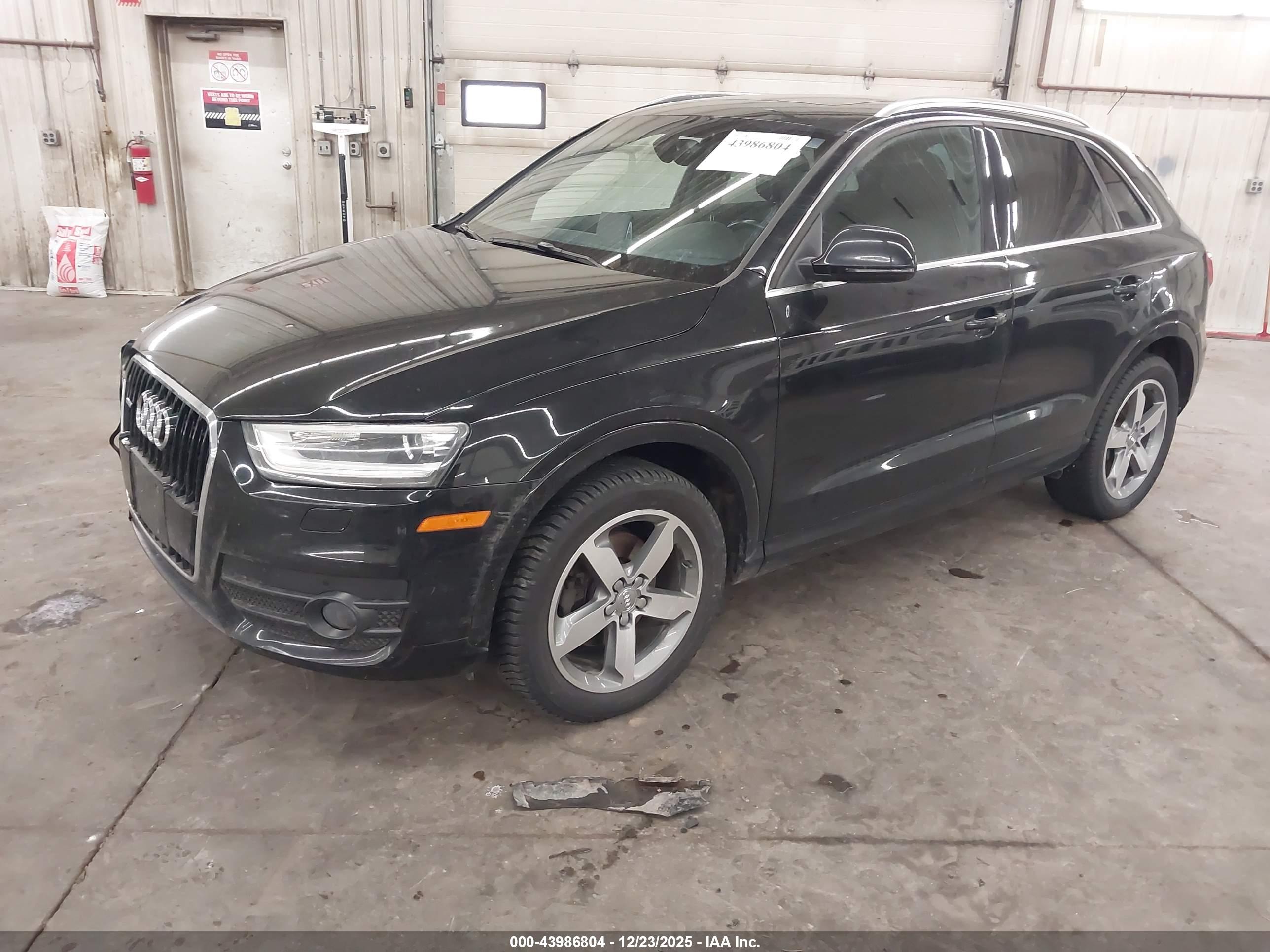 AUDI Q3 image 2