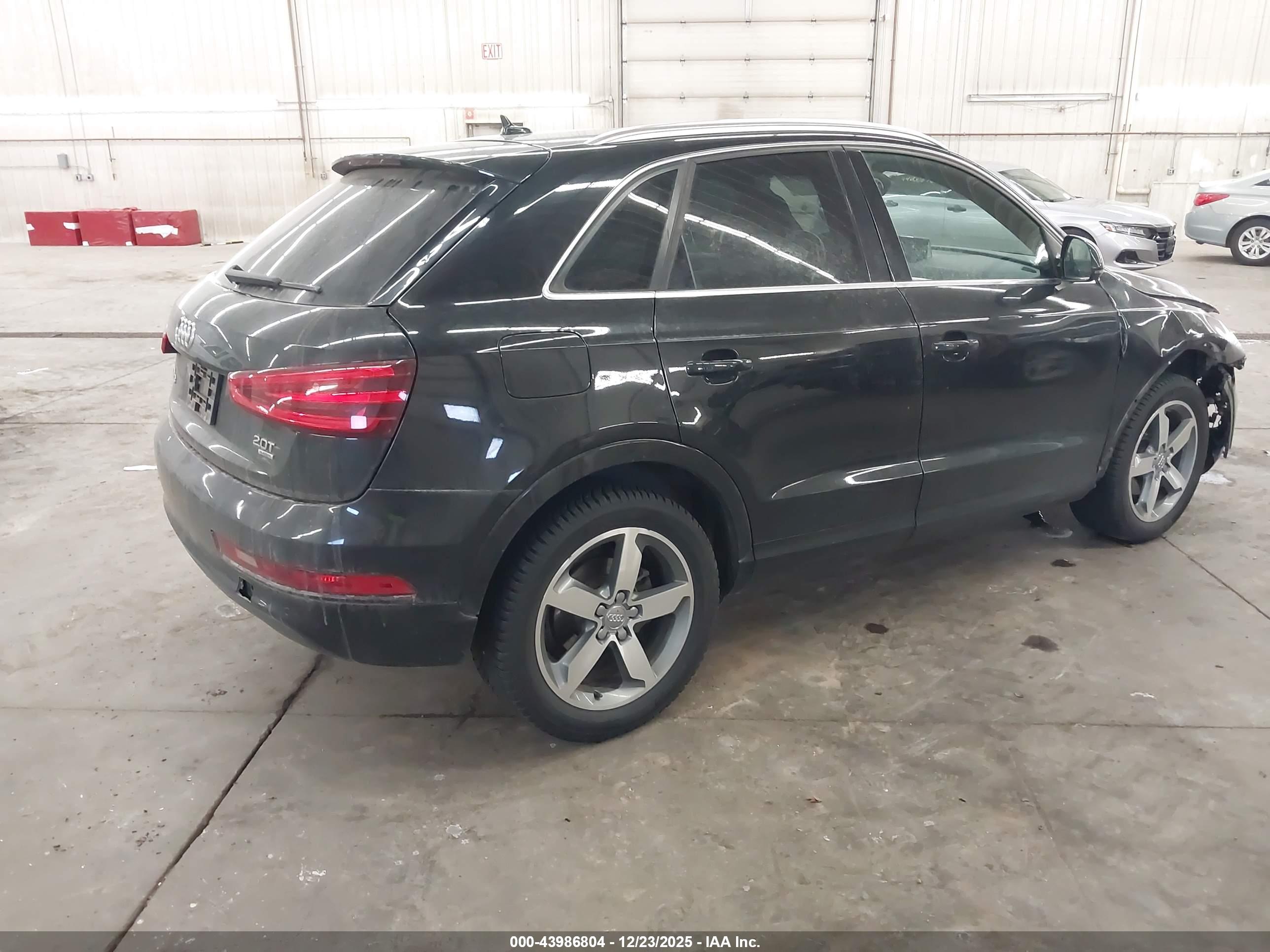 AUDI Q3 image 4