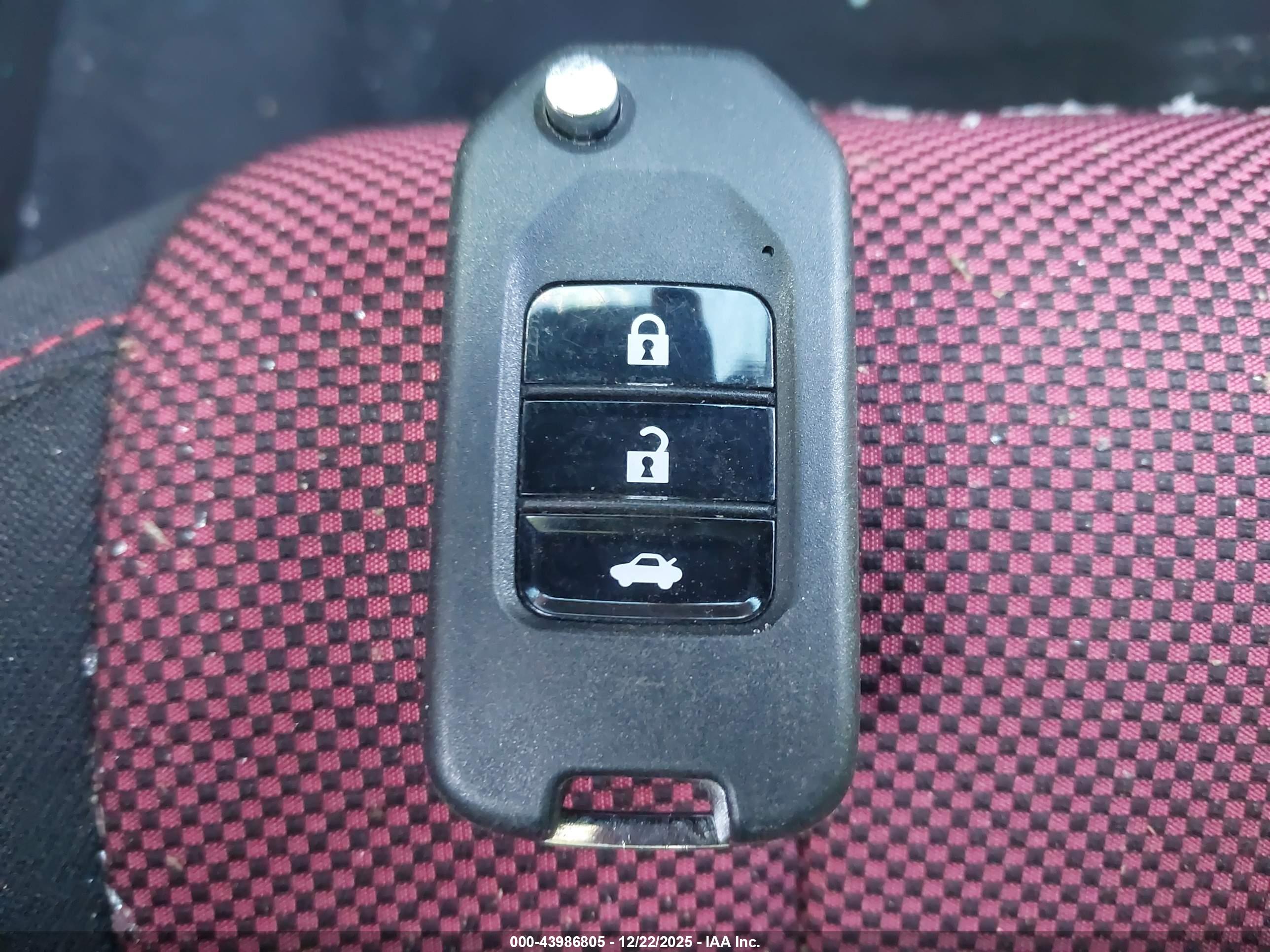 HONDA CIVIC image 11