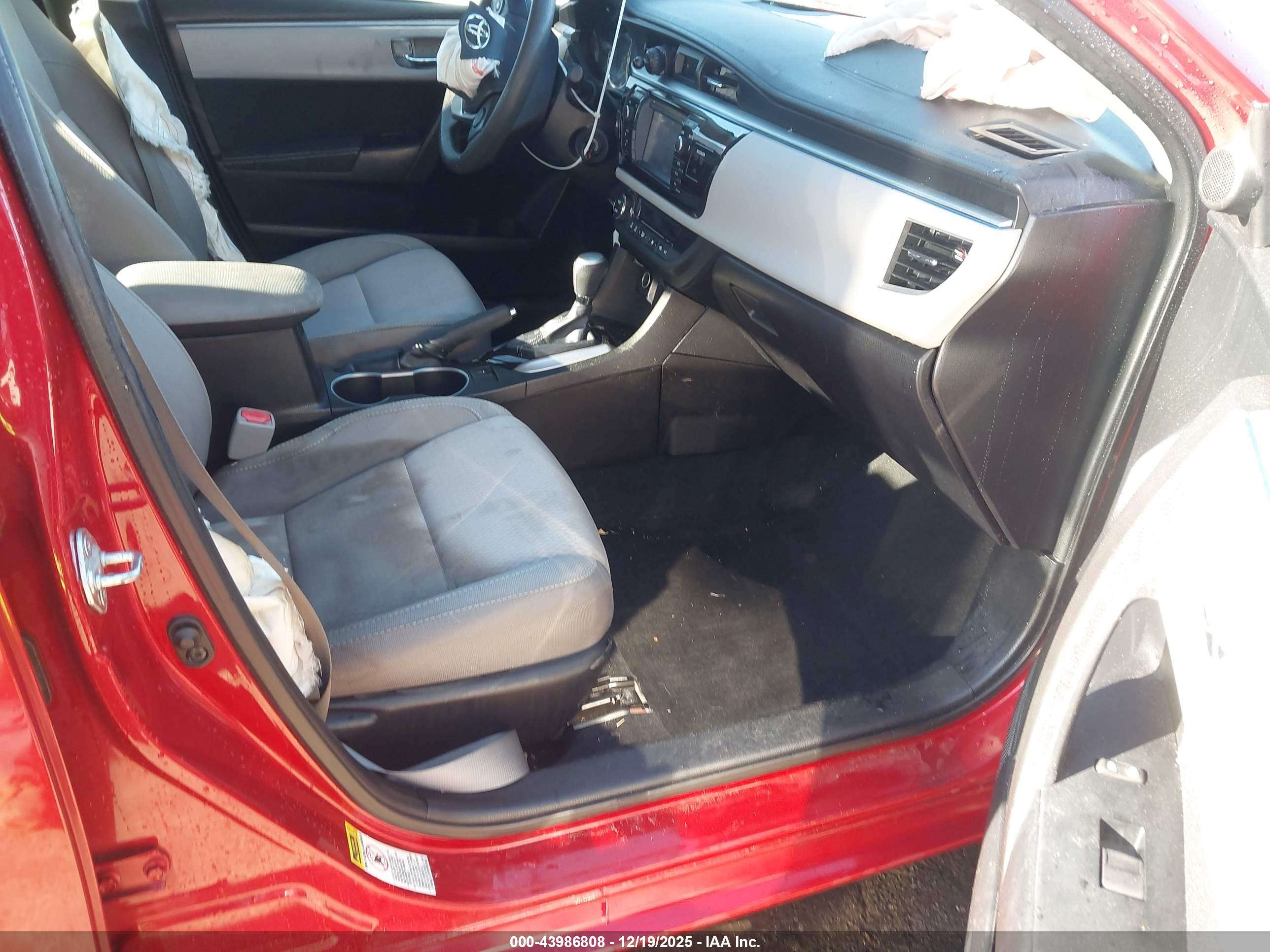 TOYOTA COROLLA image 5