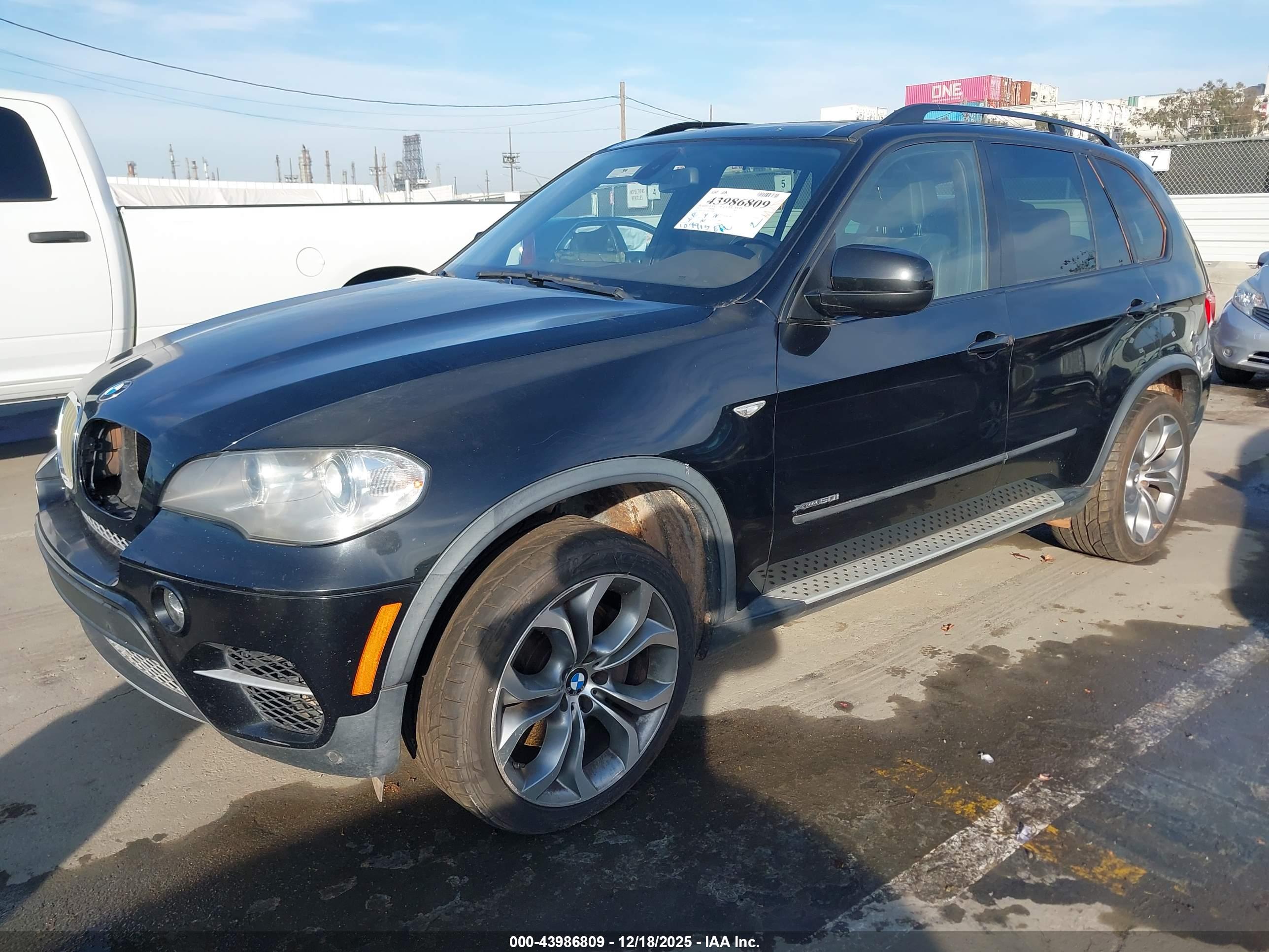 BMW X5 image 2
