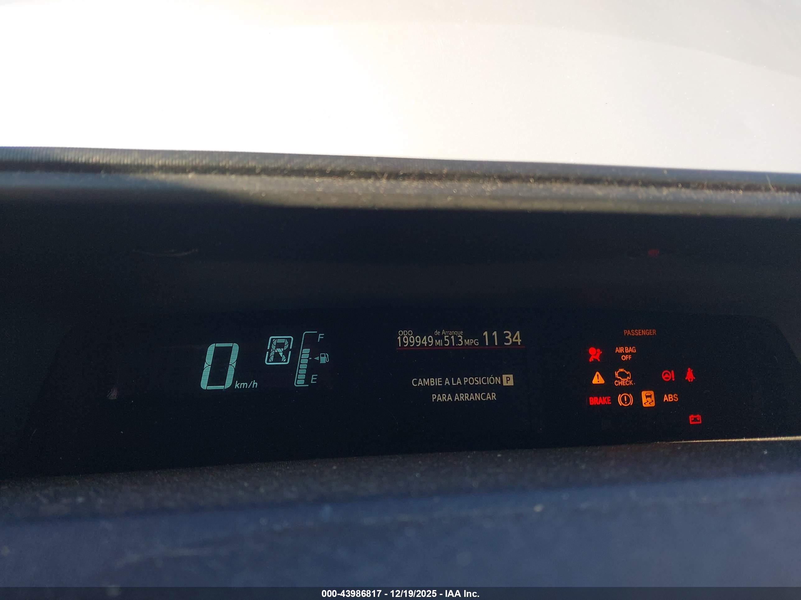 TOYOTA PRIUS image 7