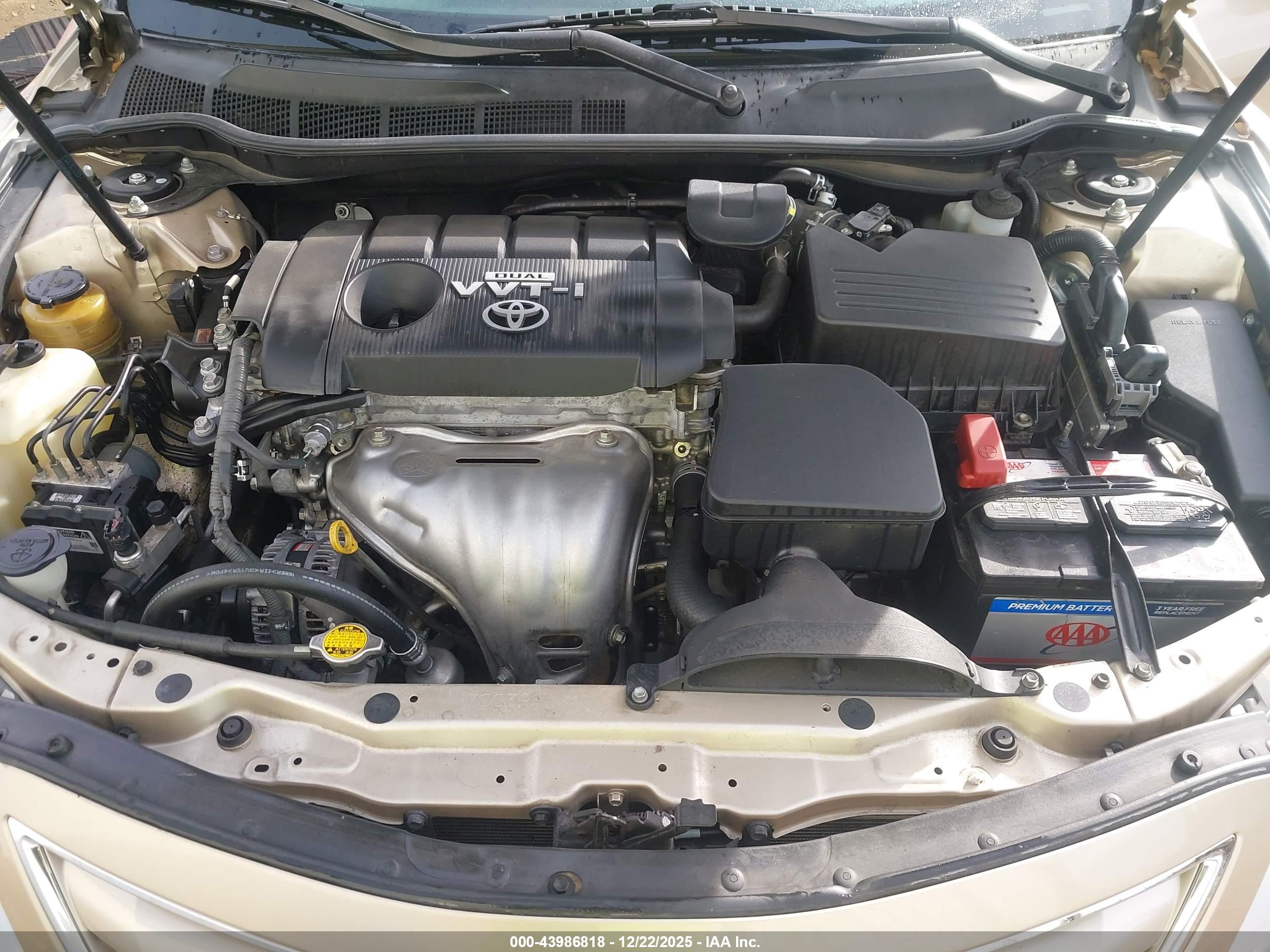 TOYOTA CAMRY image 10
