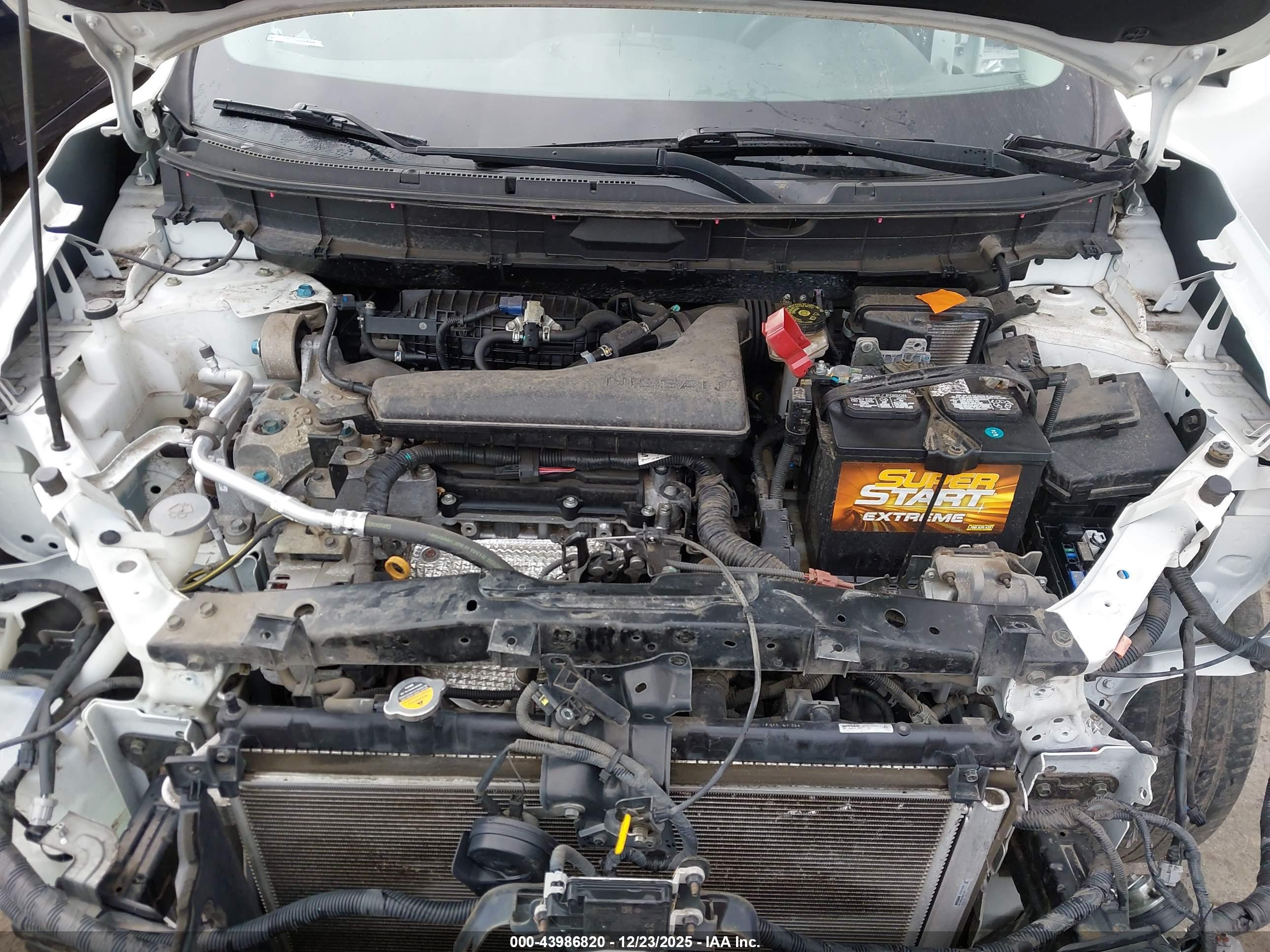 NISSAN ROGUE image 10