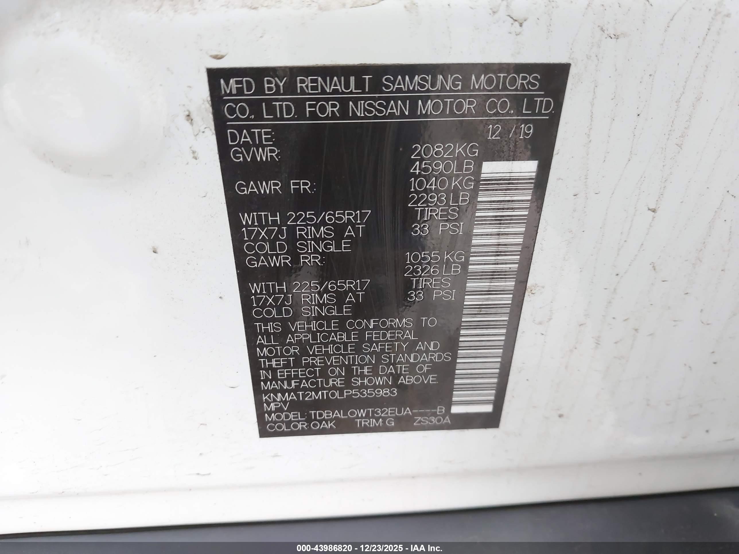 NISSAN ROGUE image 9