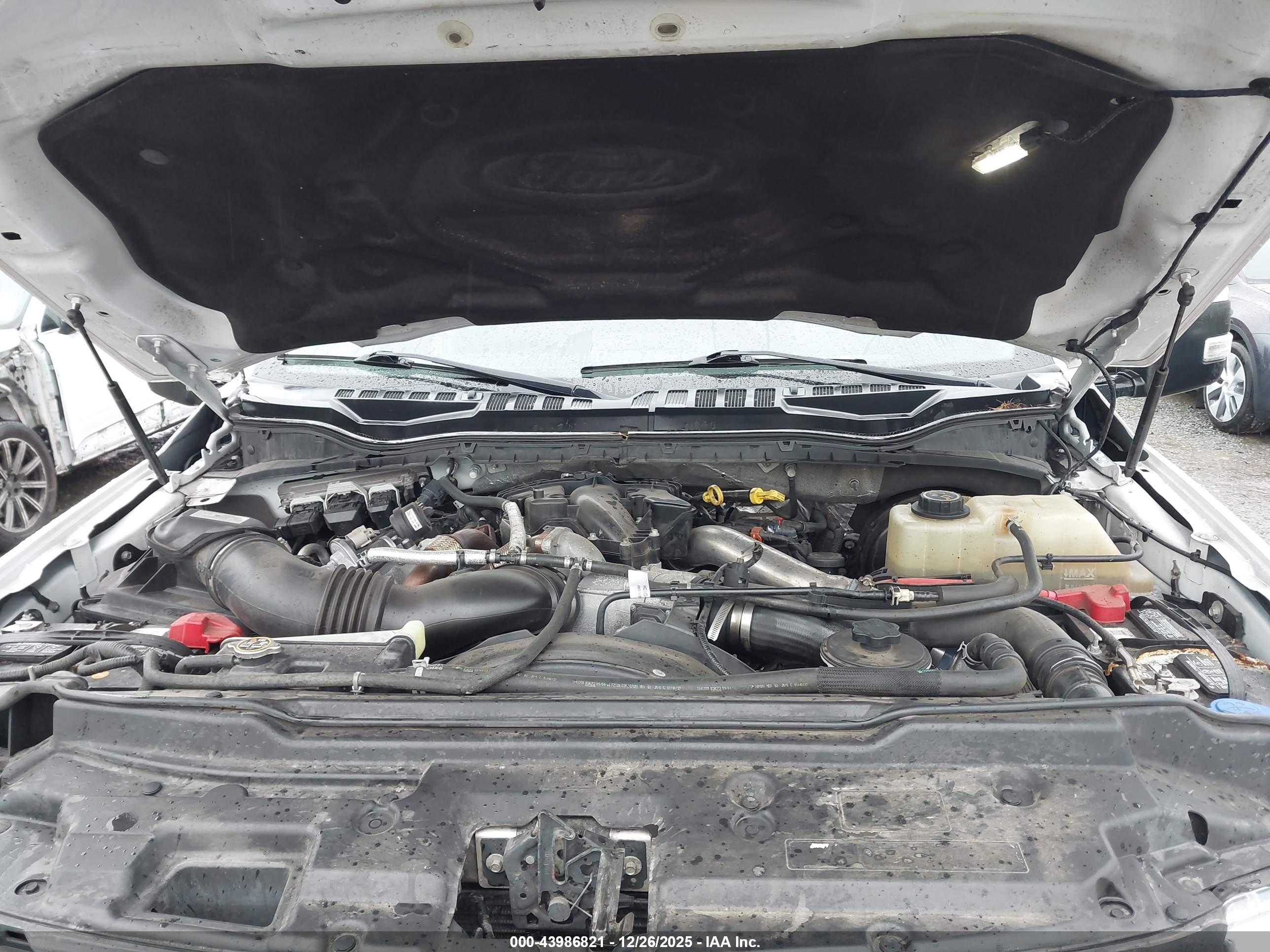 FORD F-350 image 10