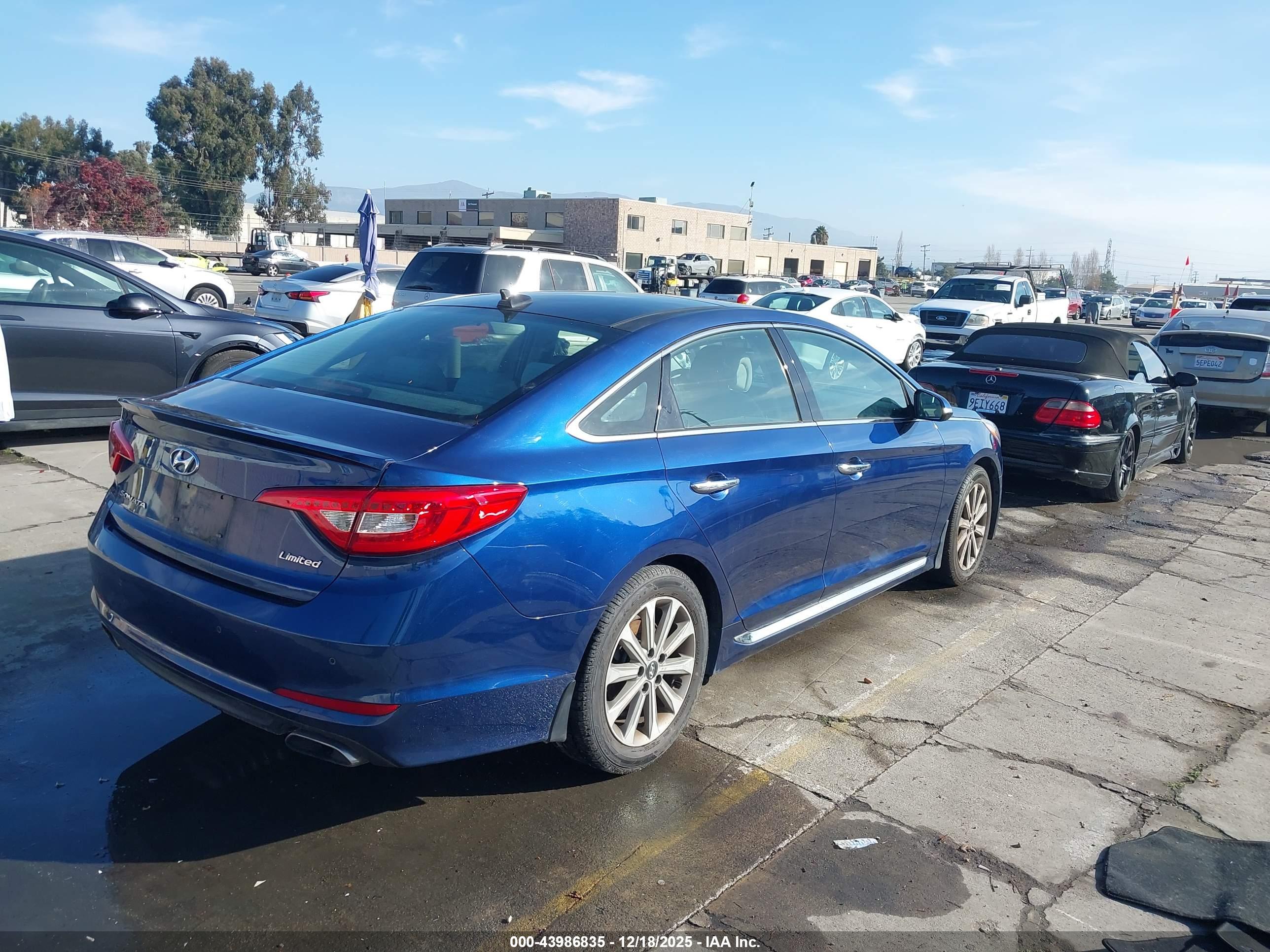 HYUNDAI SONATA image 4