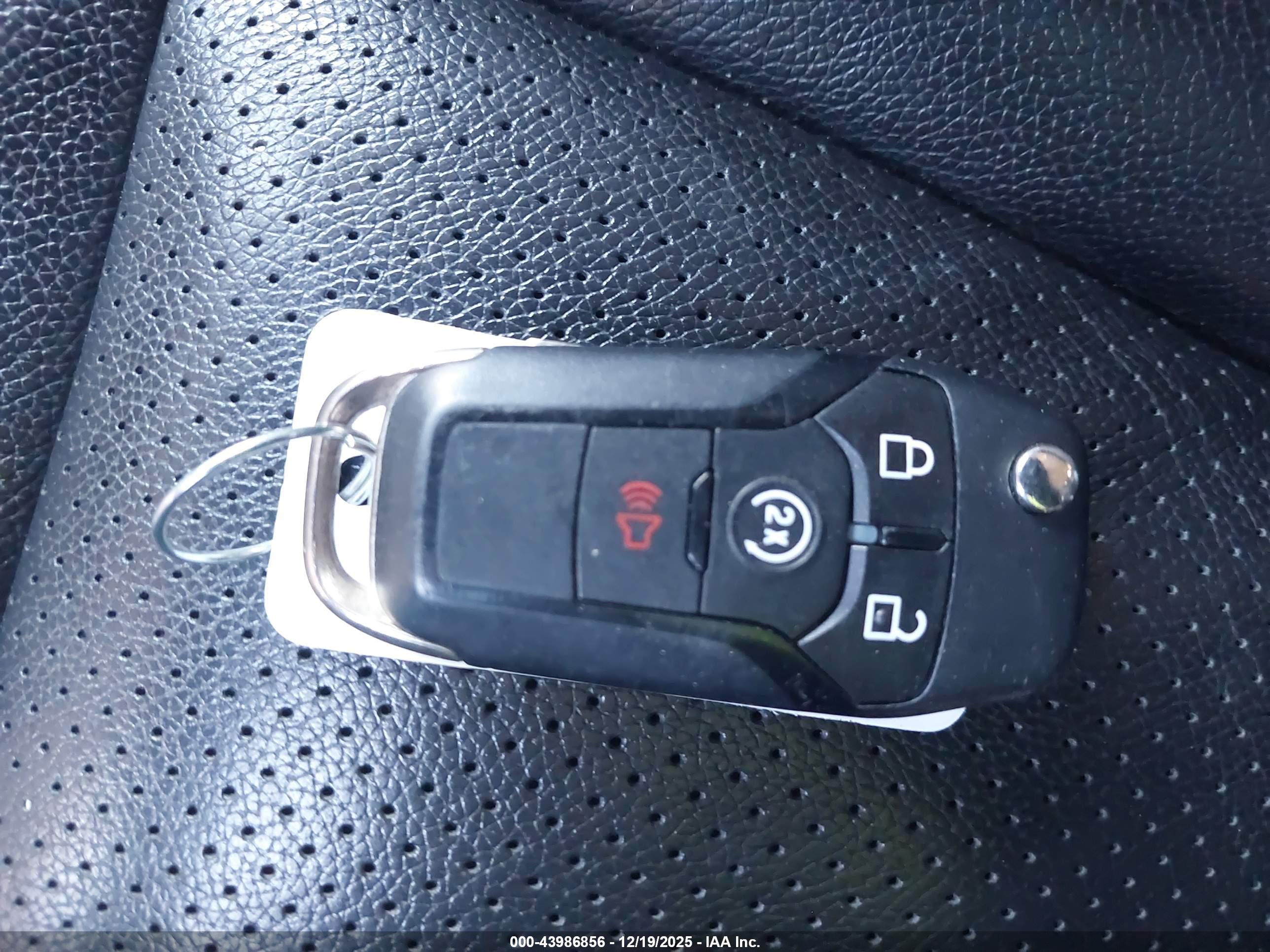 FORD F-150 image 11