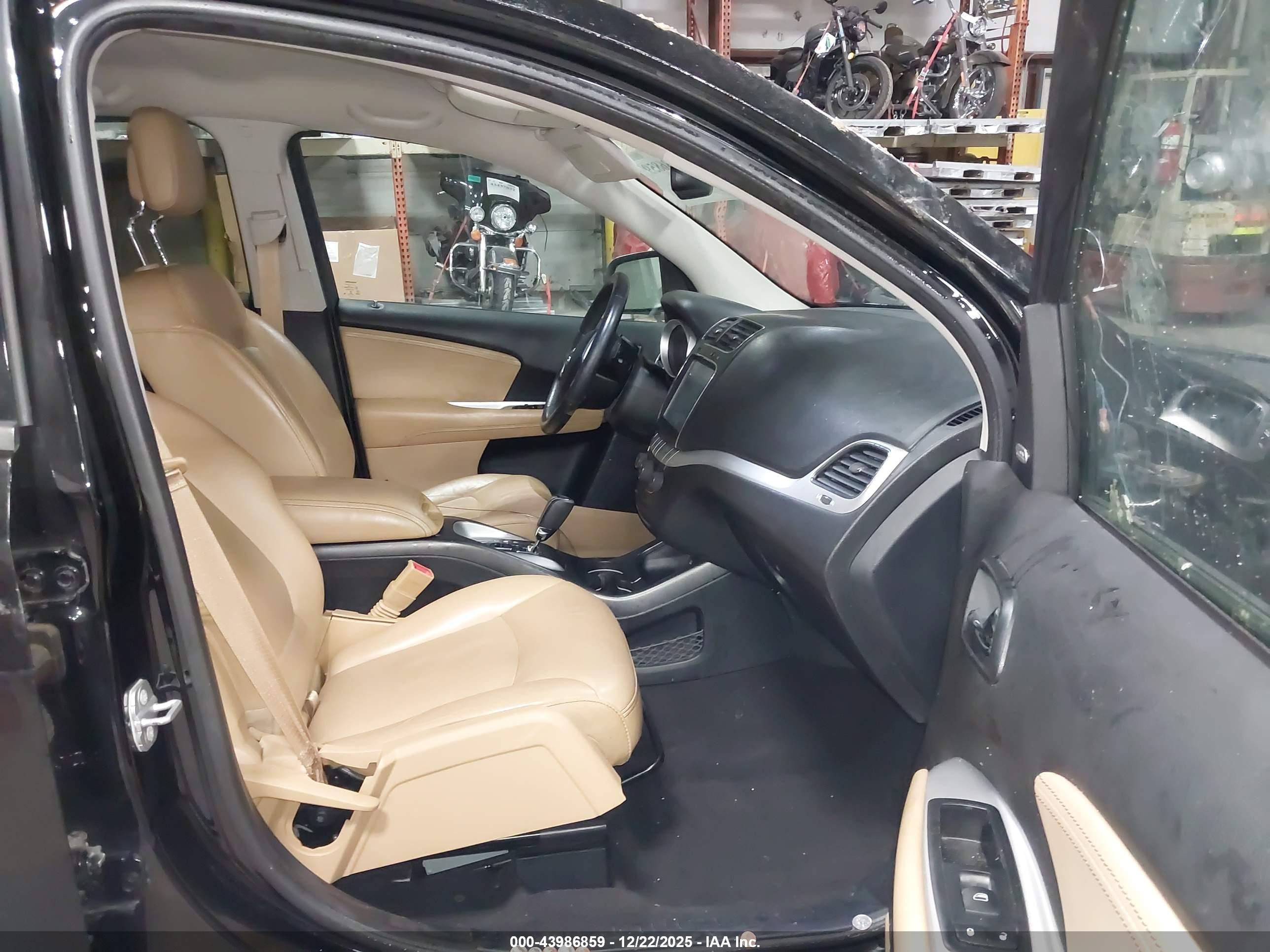 DODGE JOURNEY image 5
