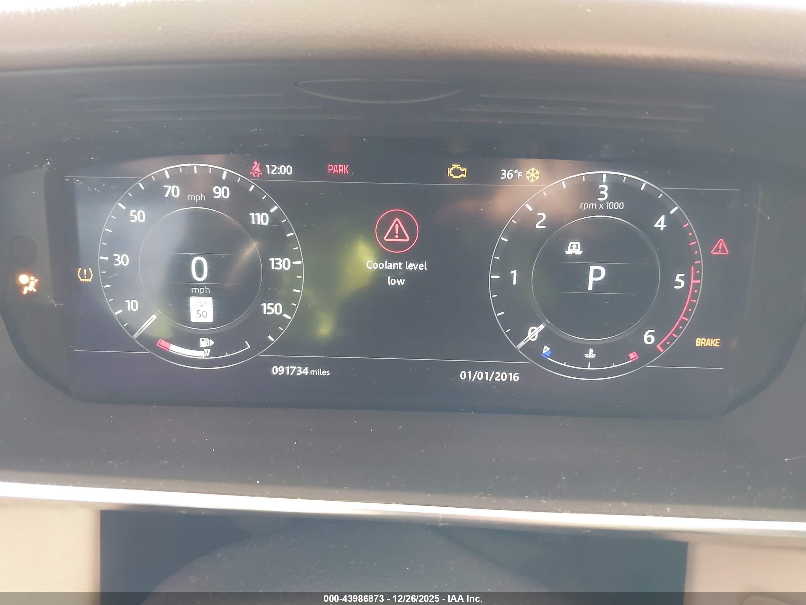 LAND ROVER image 7