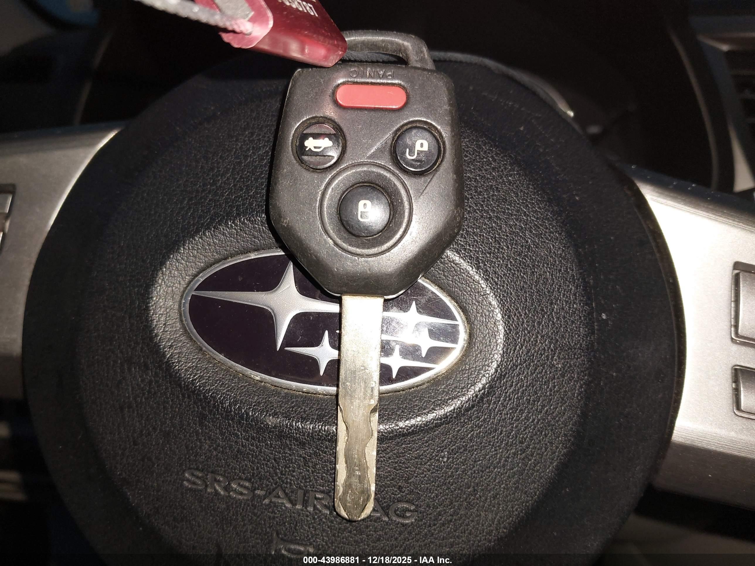 SUBARU OUTBACK image 11