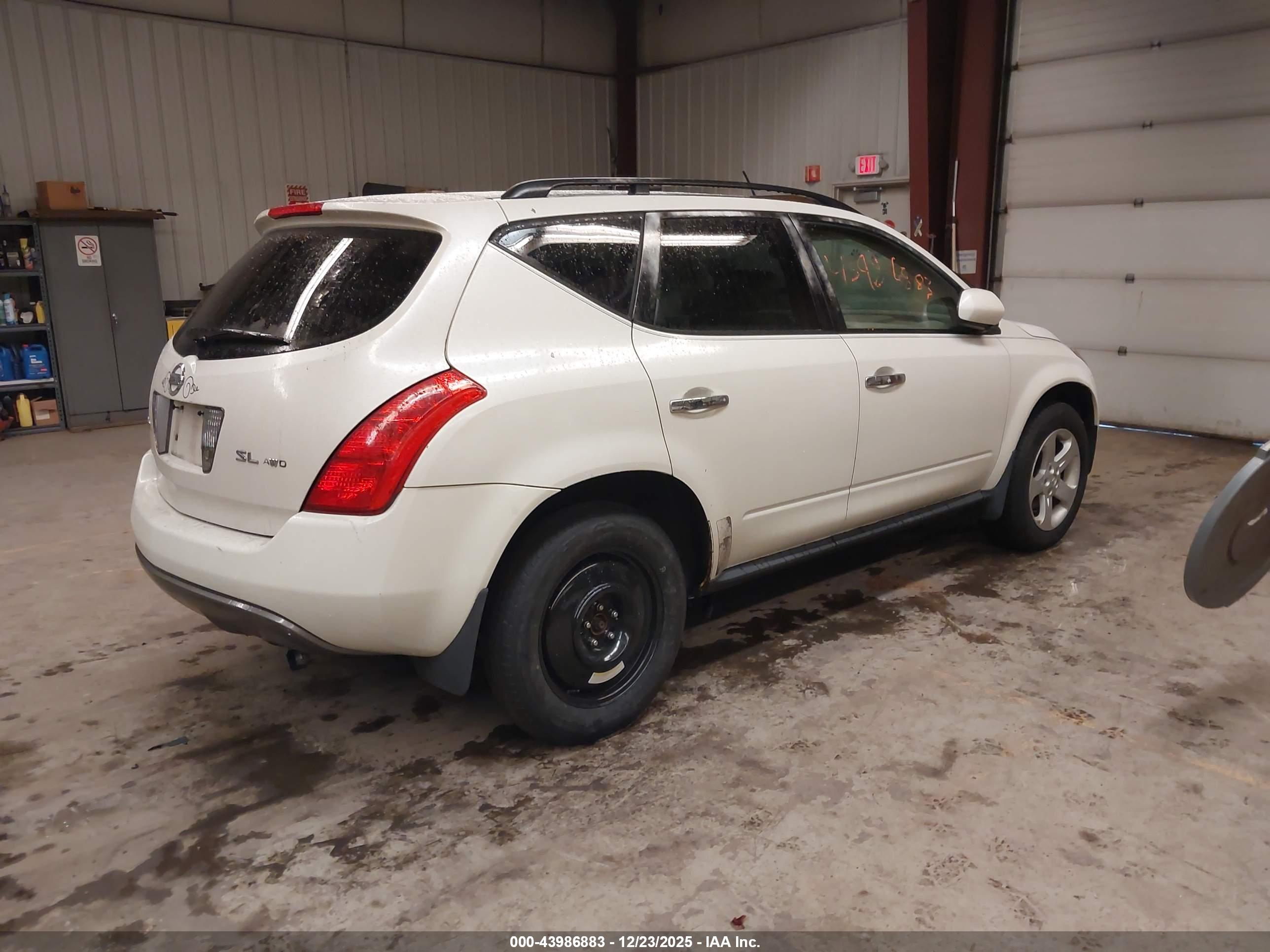 NISSAN MURANO image 4
