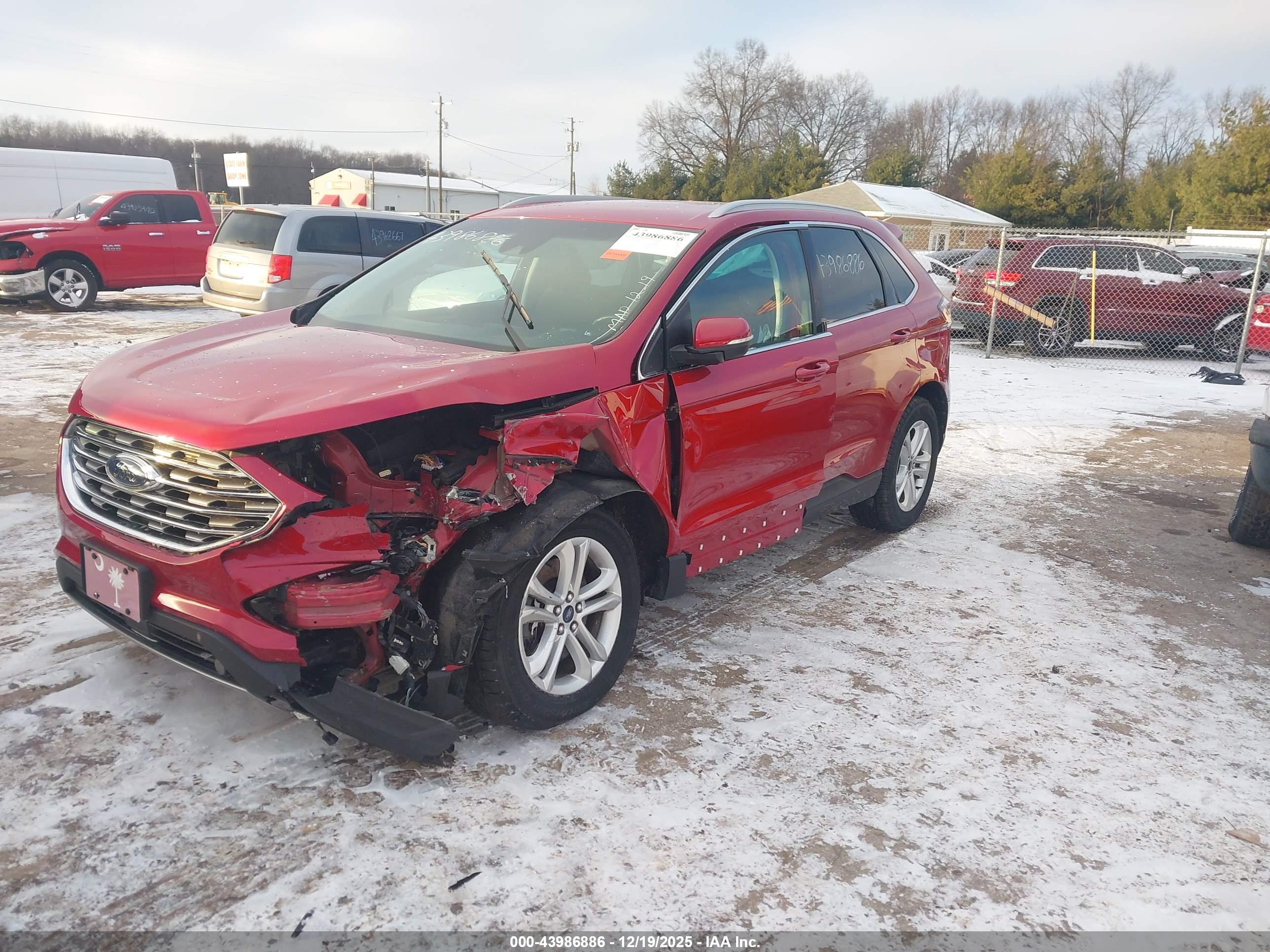 FORD EDGE image 2