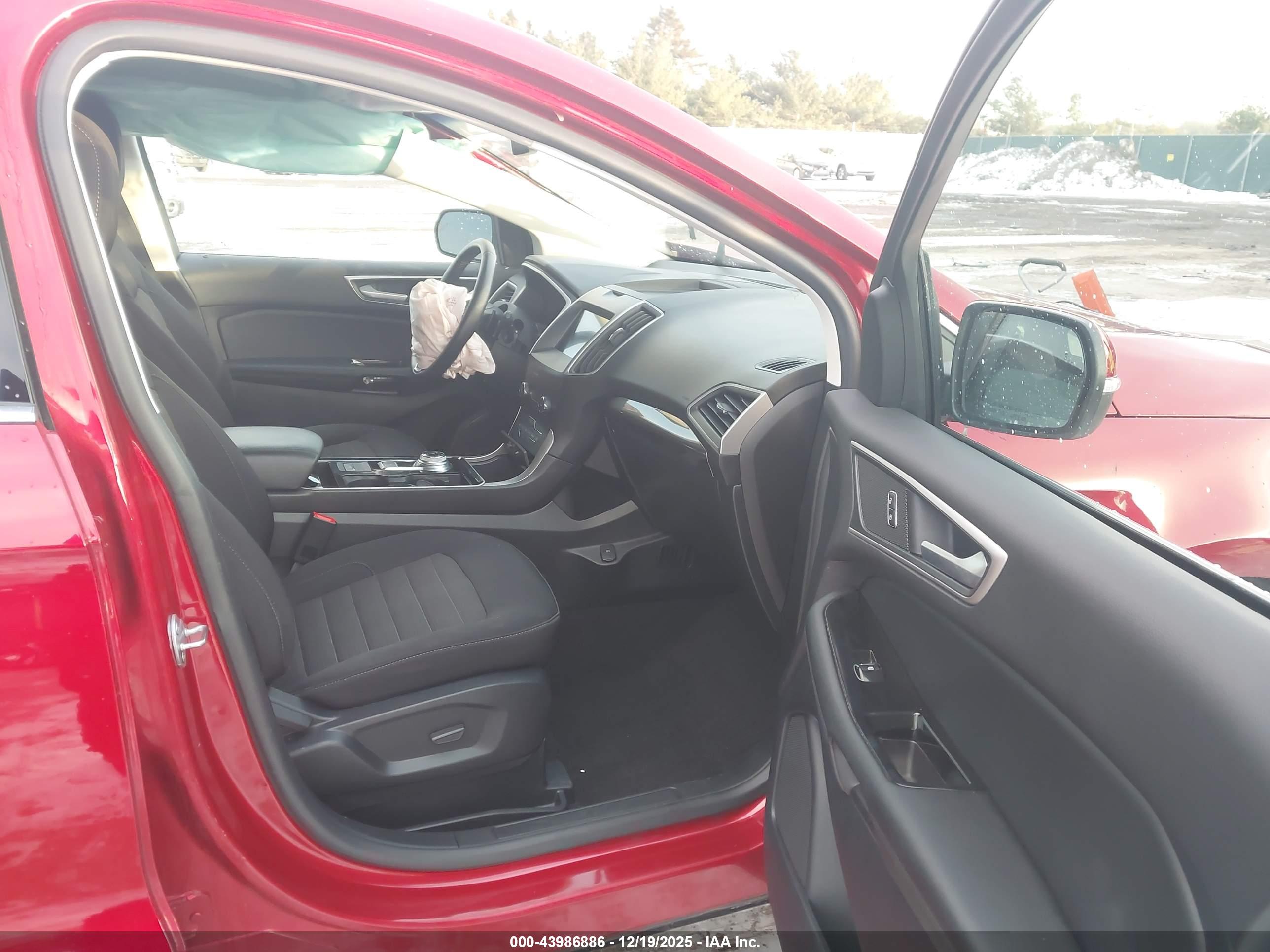 FORD EDGE image 5
