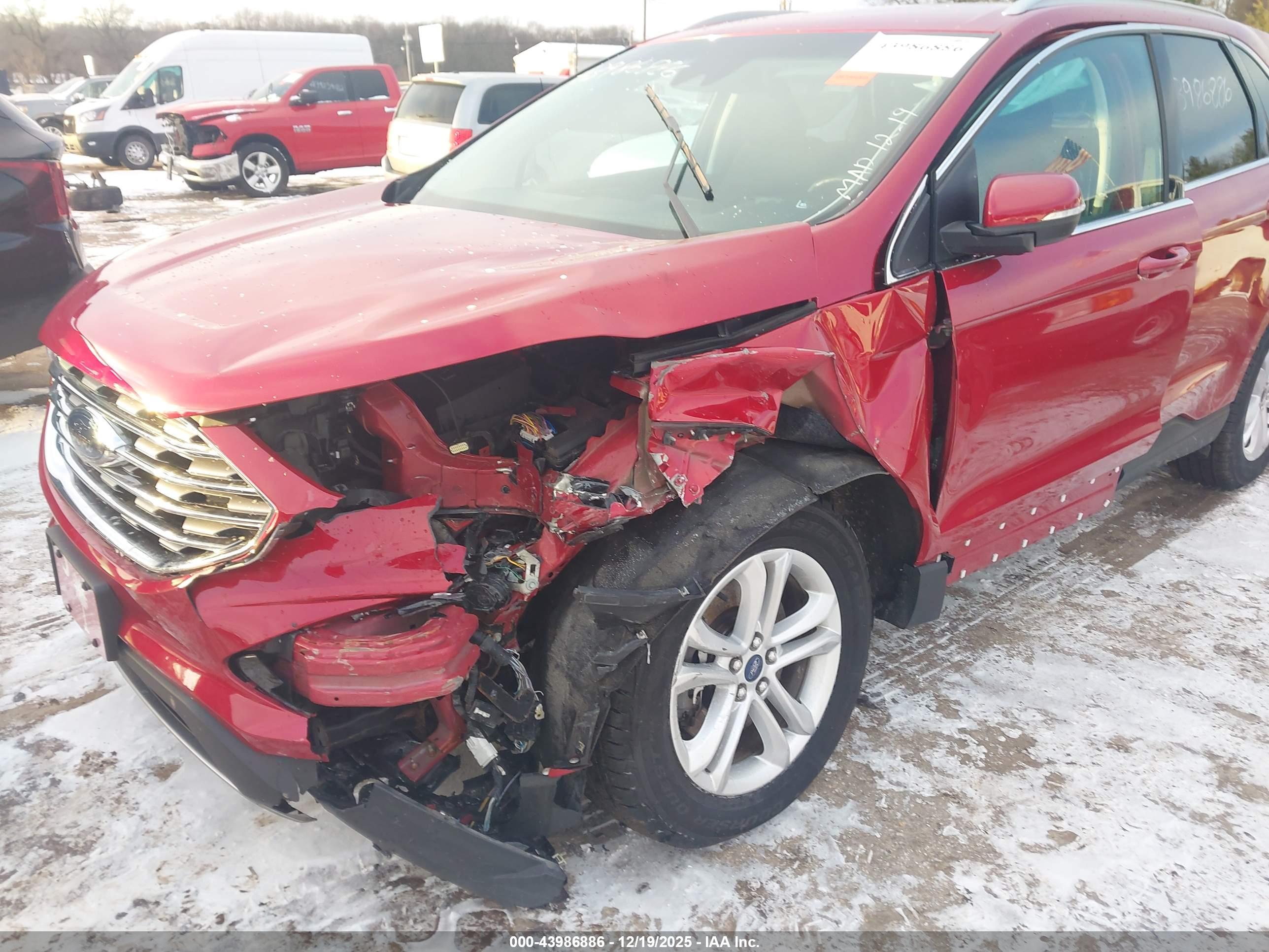 FORD EDGE image 6