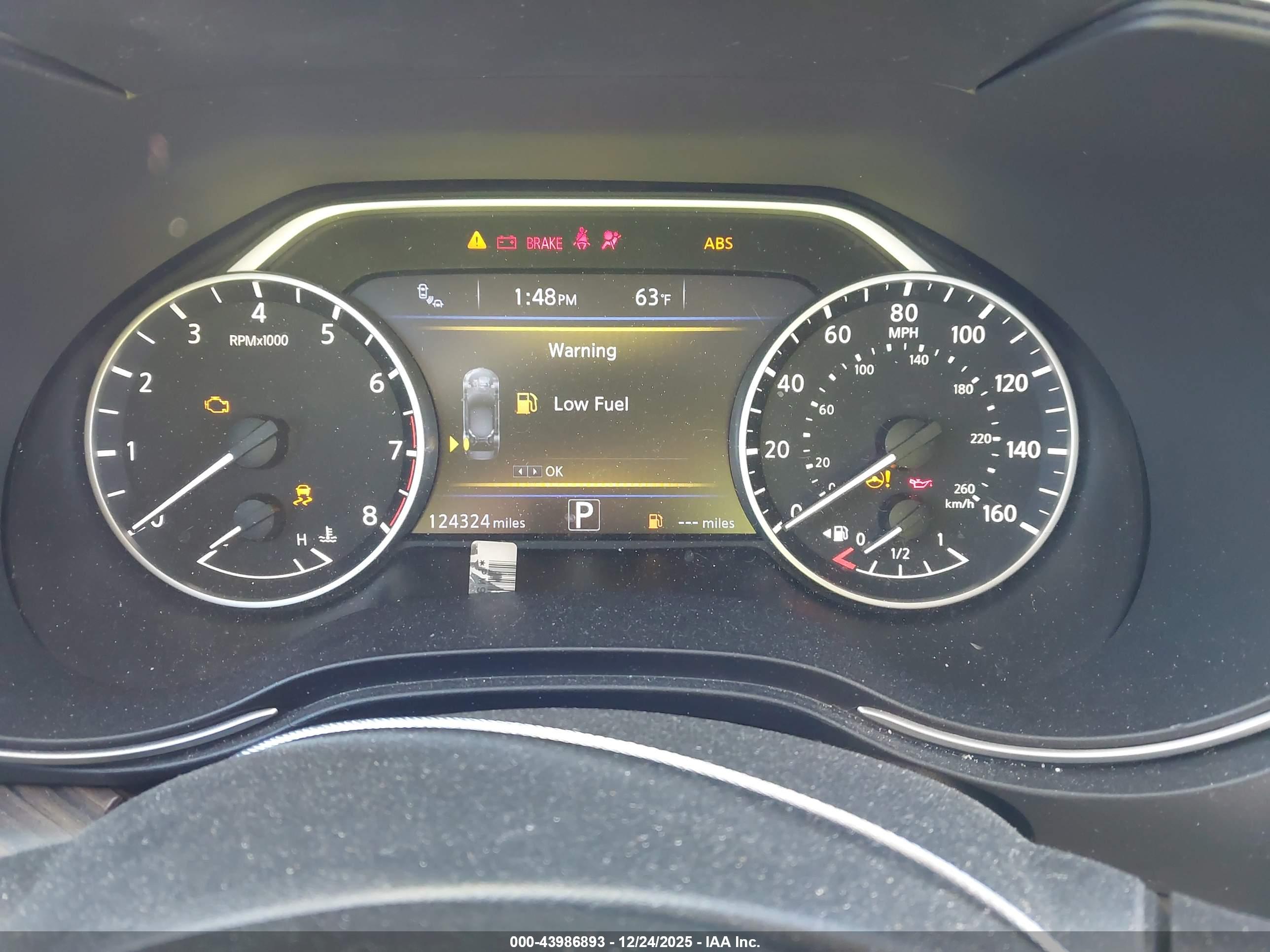 NISSAN MAXIMA image 7