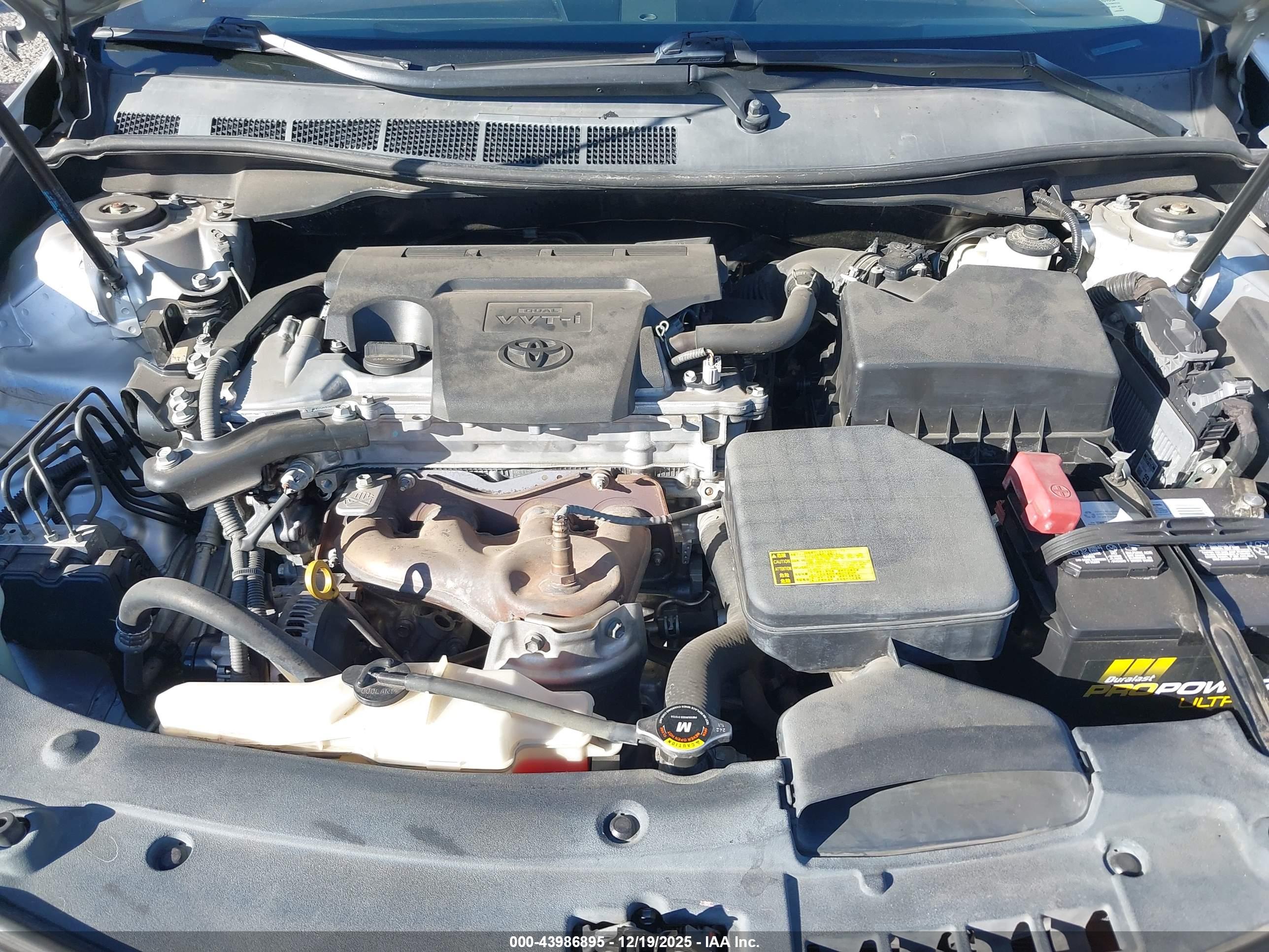 TOYOTA CAMRY image 10