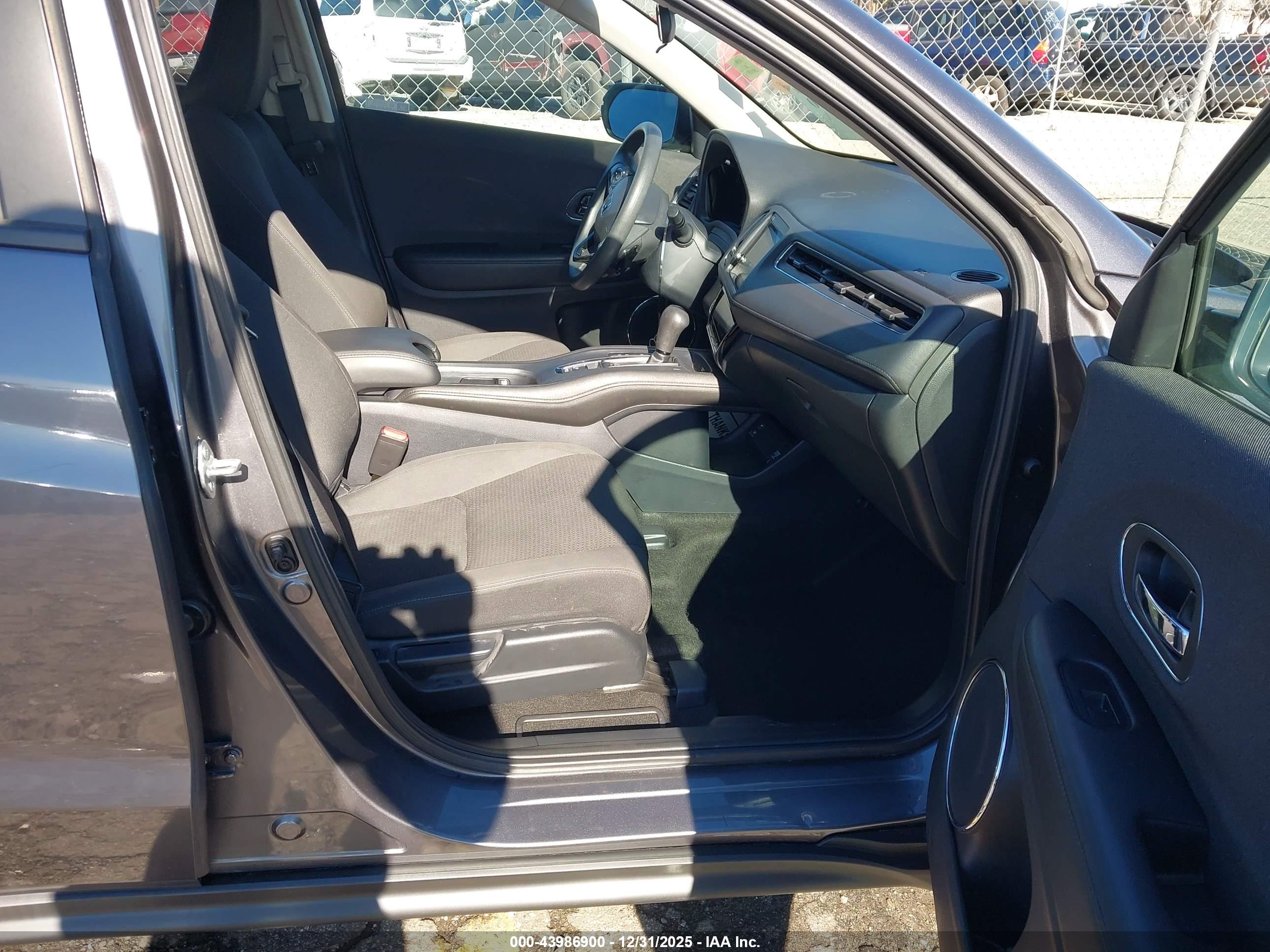 HONDA HR-V image 5