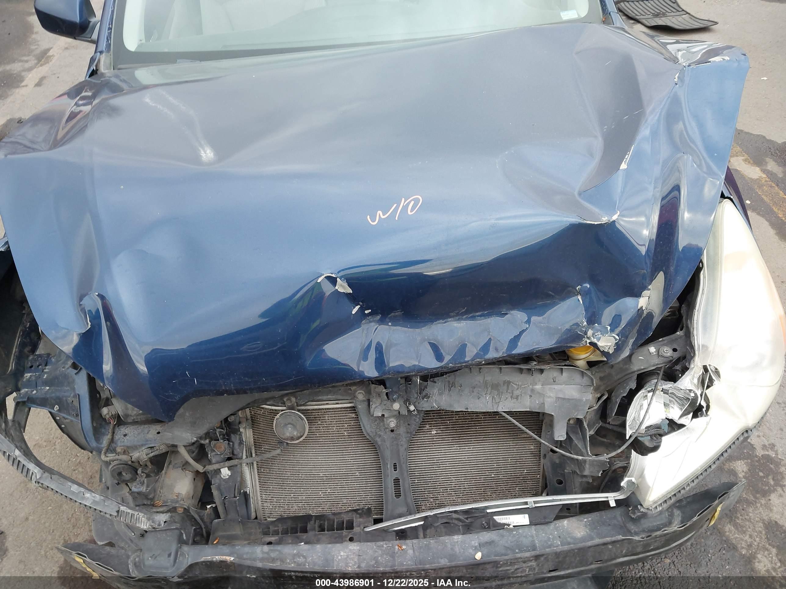 SUBARU LEGACY image 10