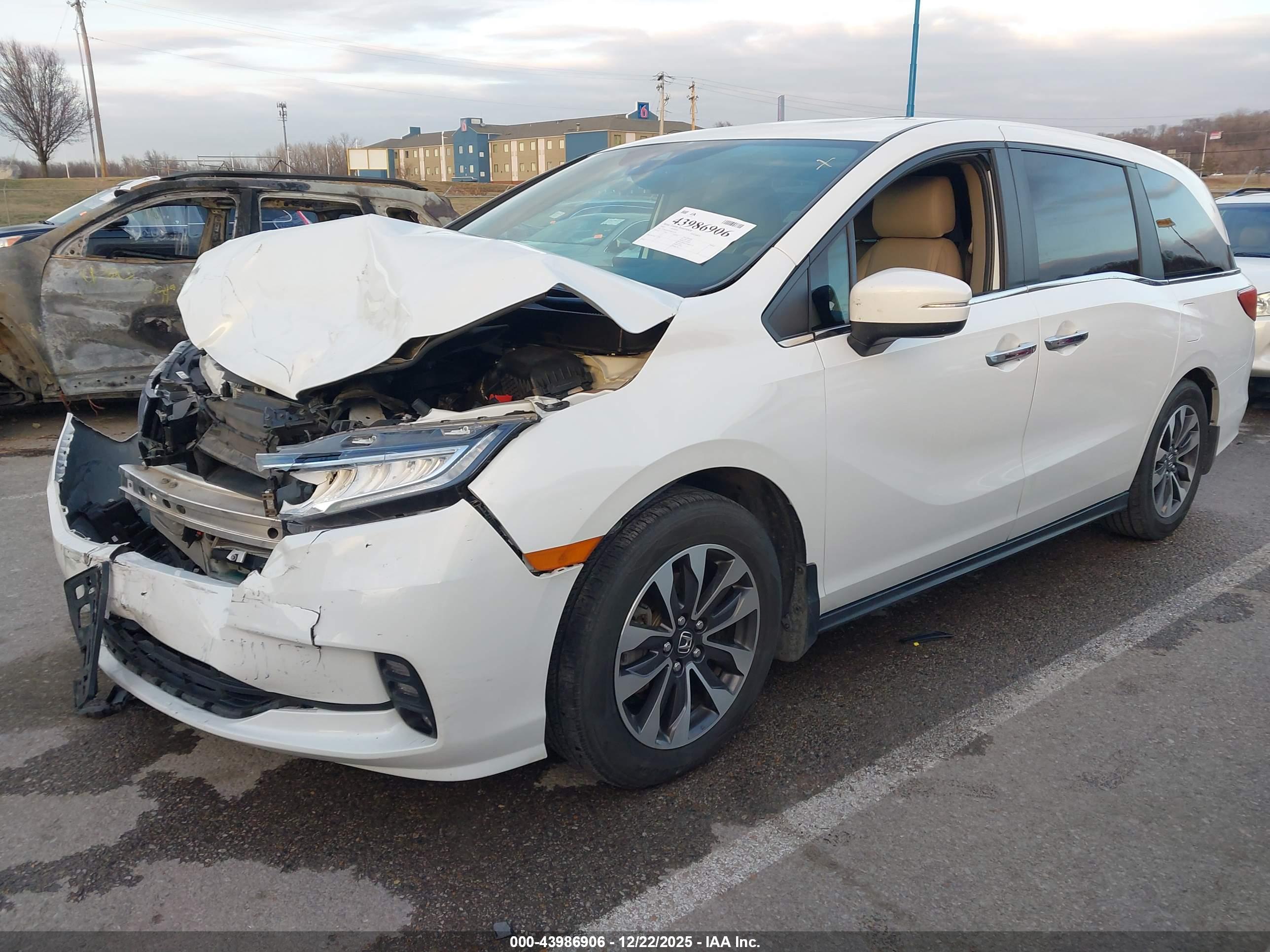 HONDA ODYSSEY image 2