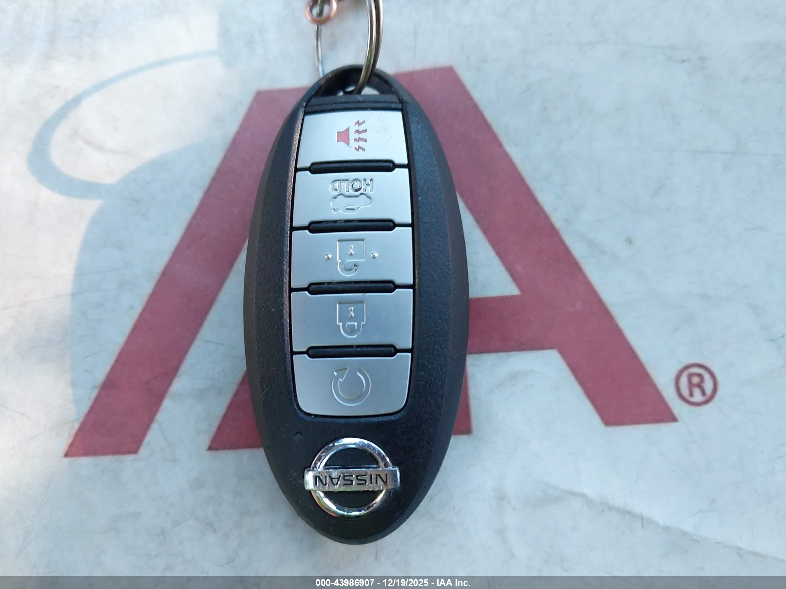 NISSAN ALTIMA image 11