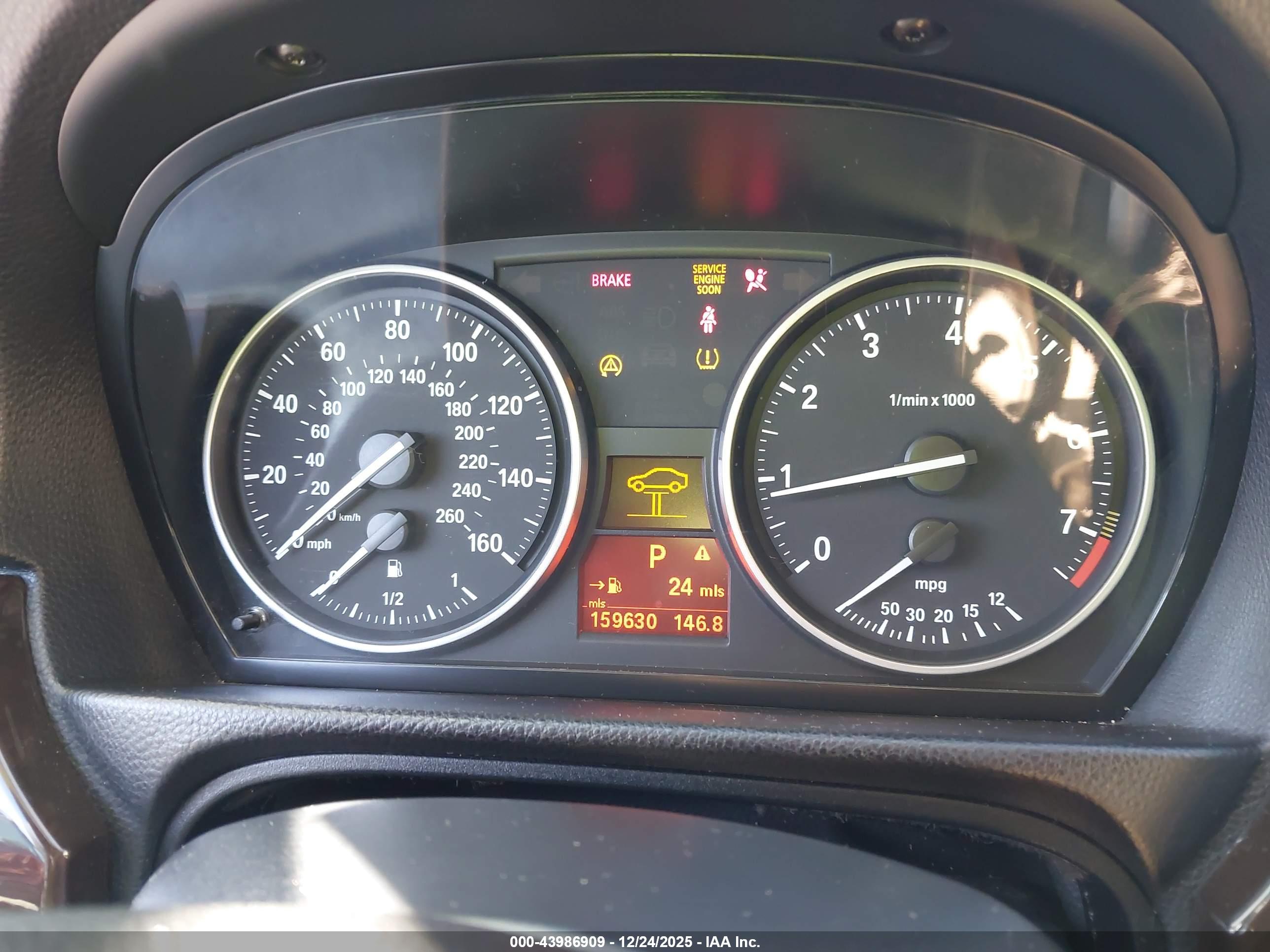 BMW 328I image 7