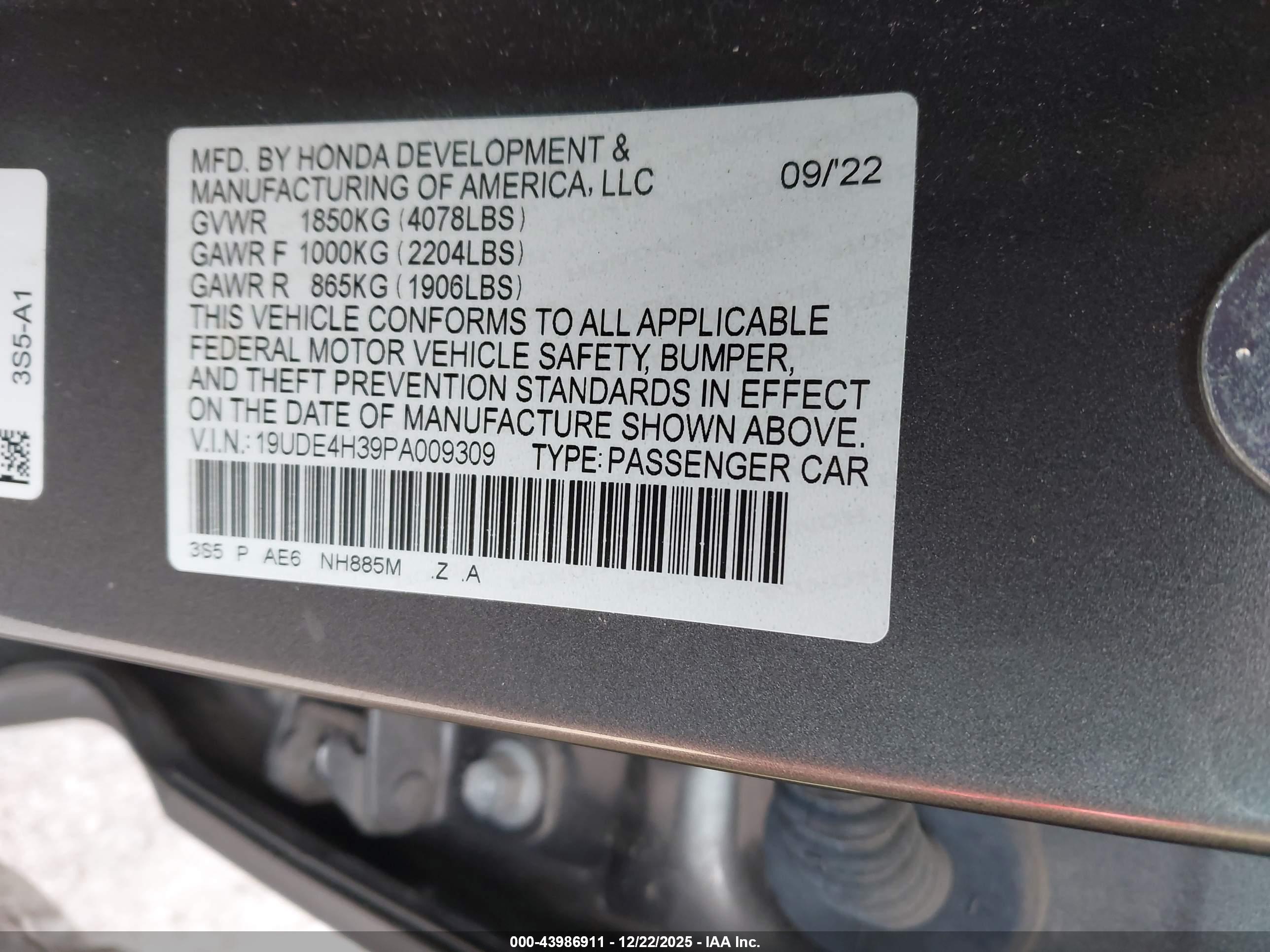 ACURA INTEGRA image 9