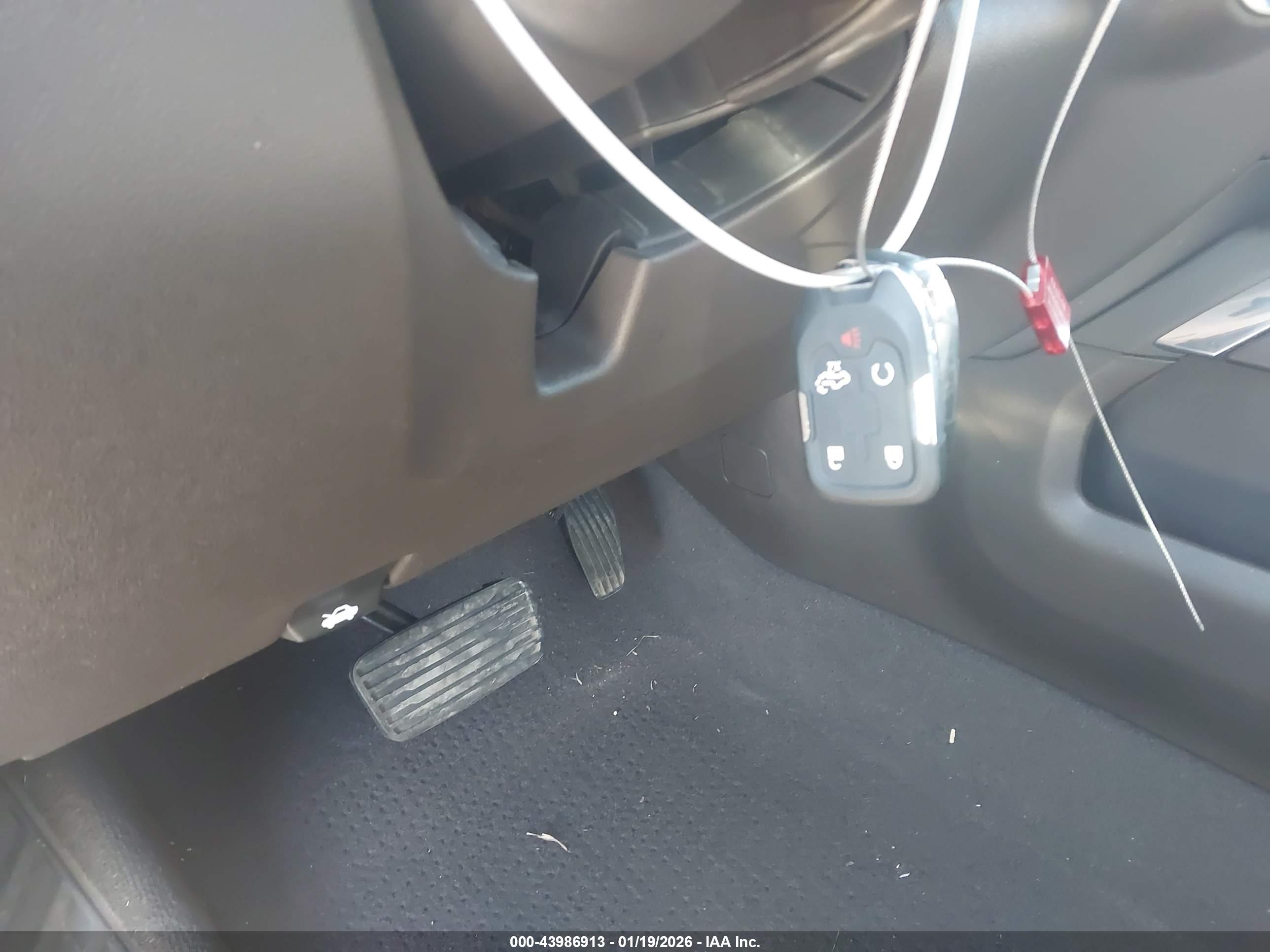 GMC SIERRA image 11
