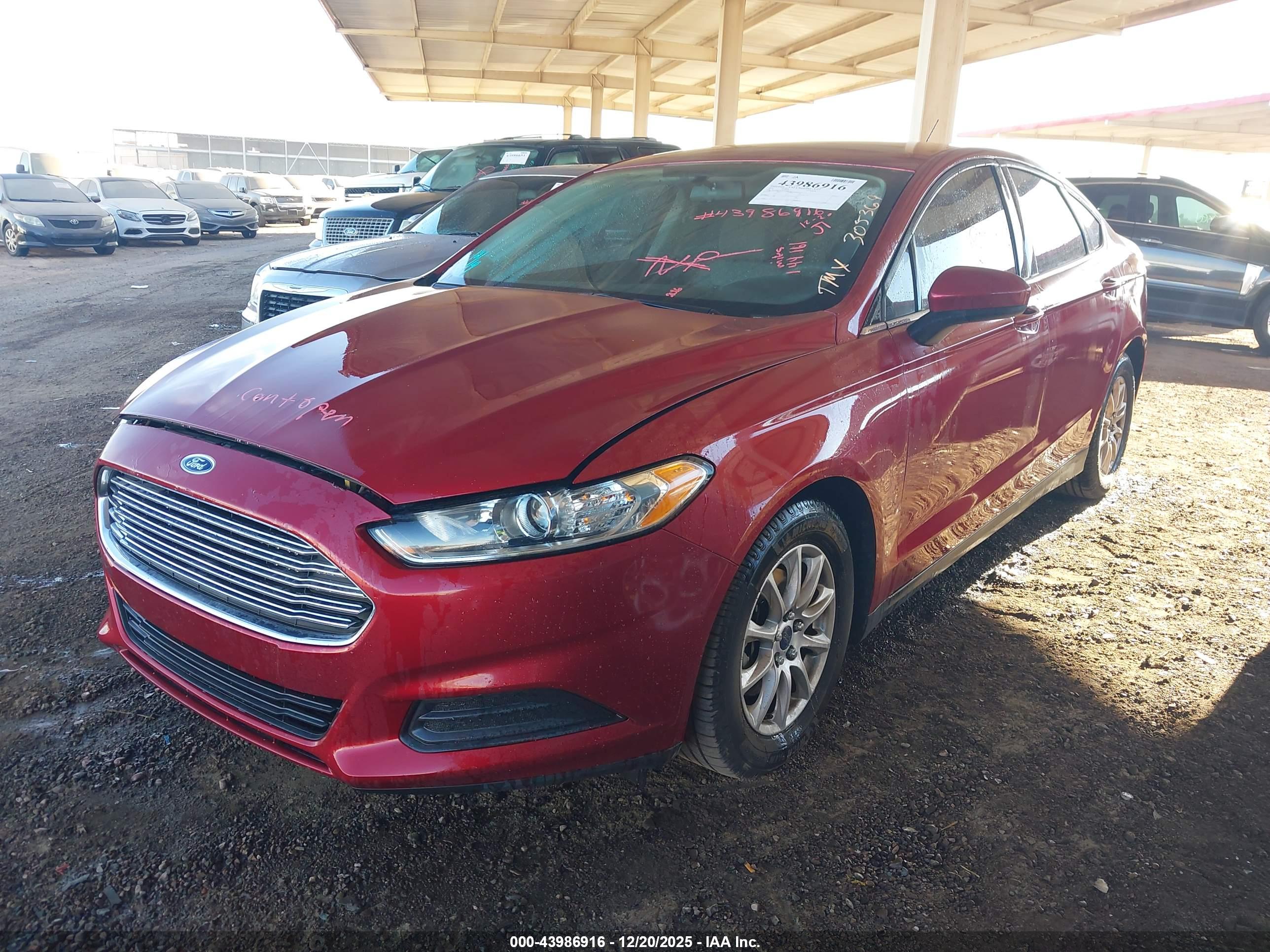 FORD FUSION image 2