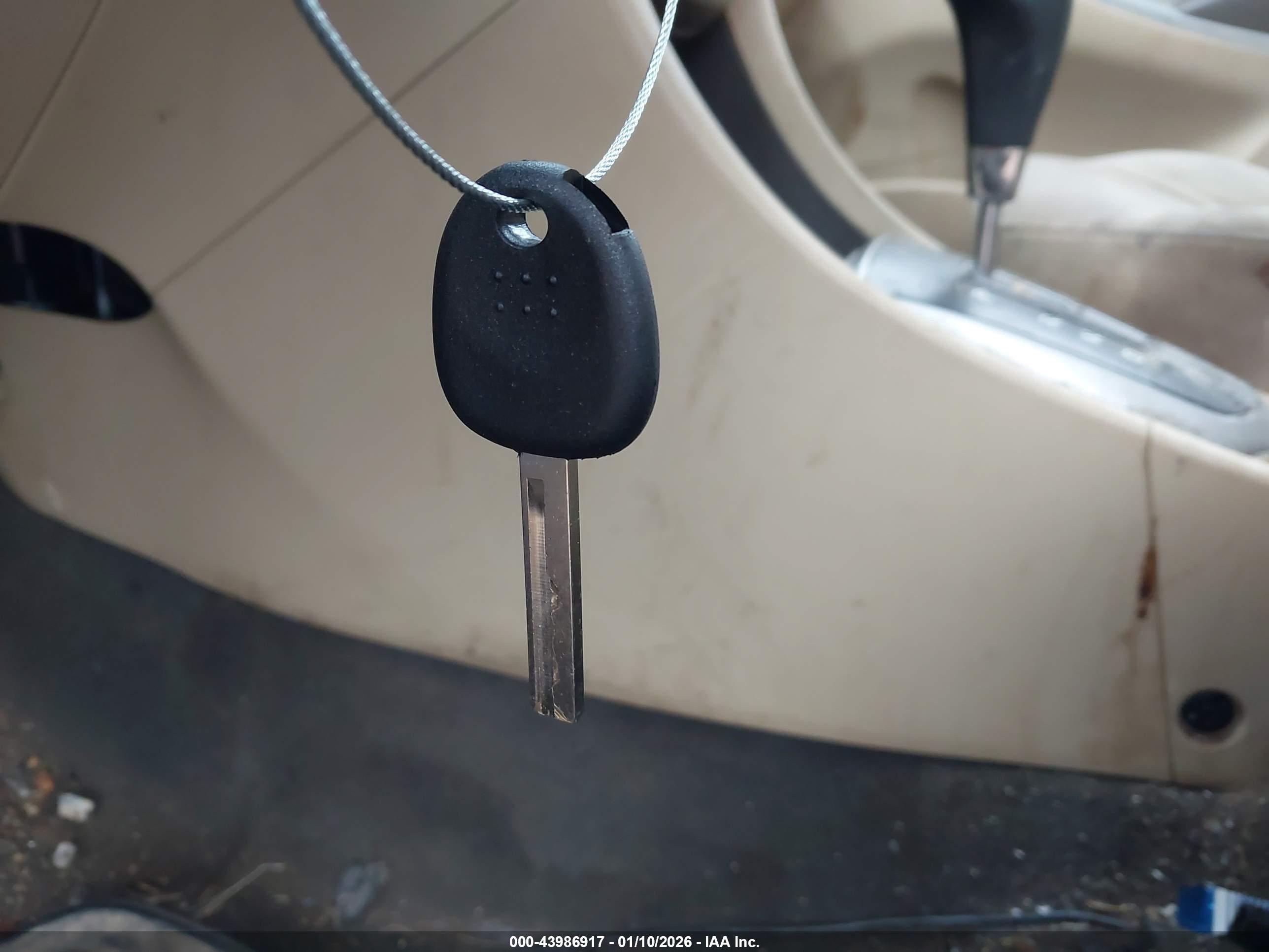 HYUNDAI ACCENT image 11
