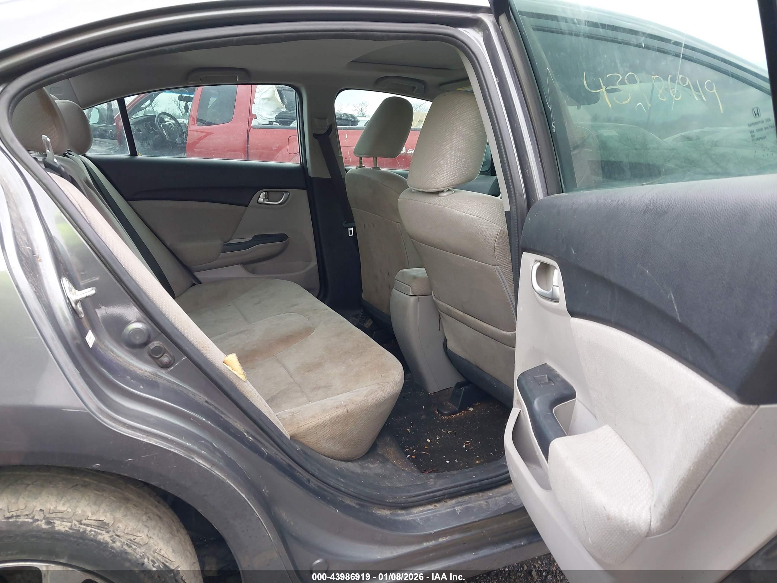 HONDA CIVIC image 8