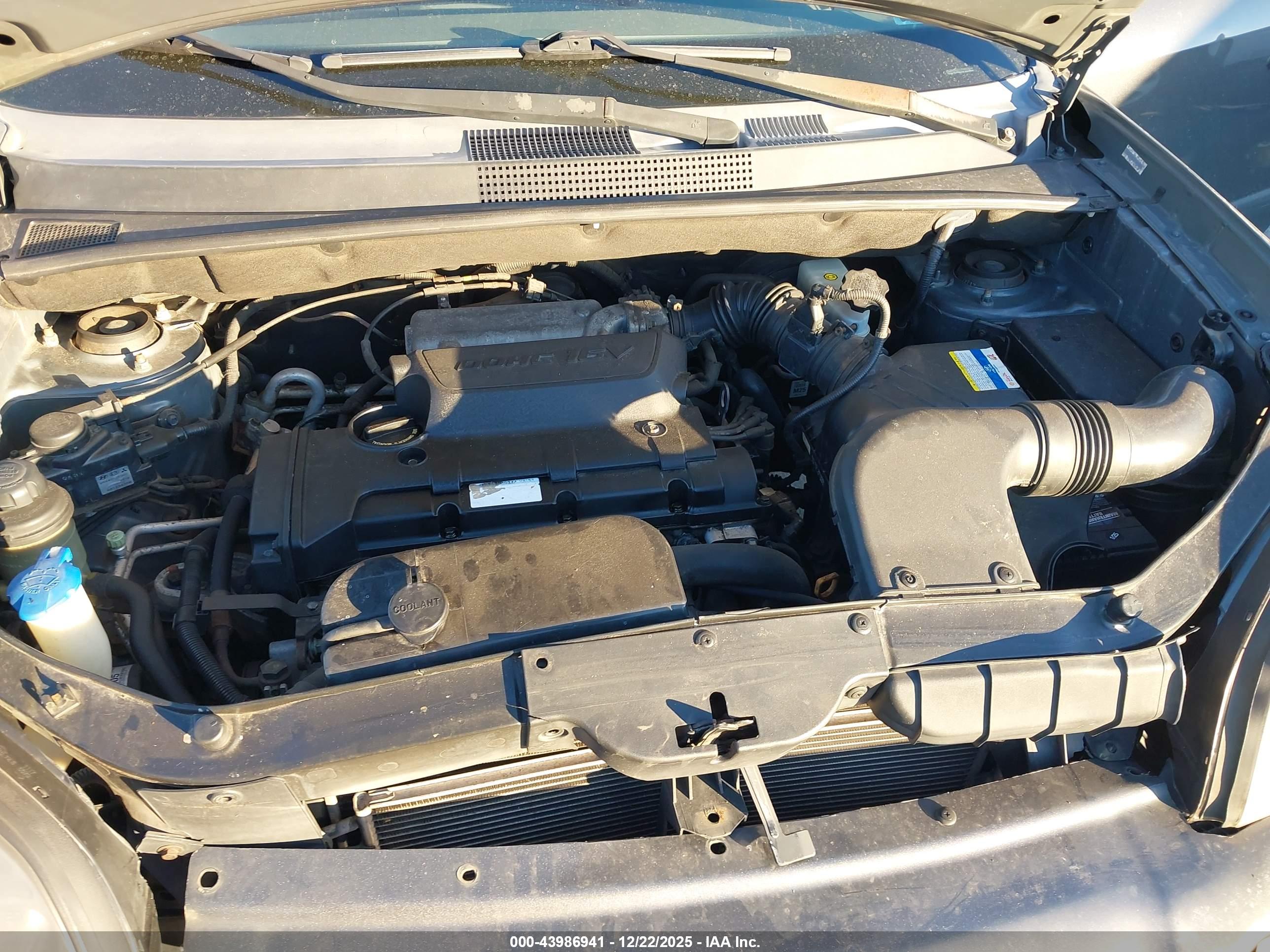 HYUNDAI TUCSON image 10