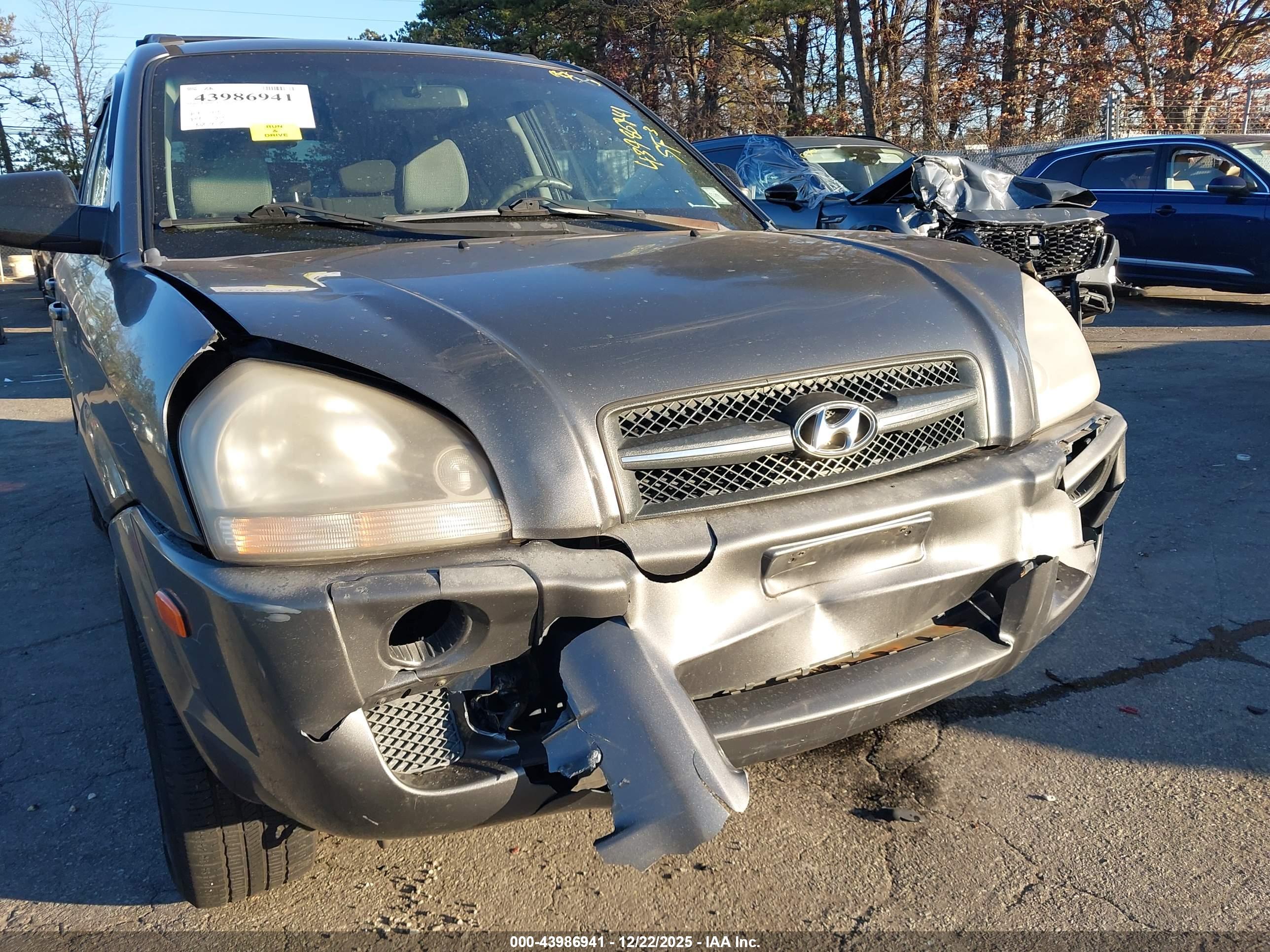 HYUNDAI TUCSON image 6